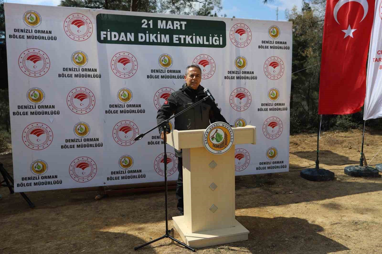 Denizli’de 14 lokasyonda 6 bin 100 adet fidan toprakla buluştu
