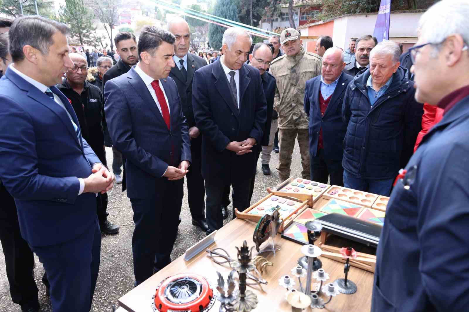 Bilecik&rsquo;te Nevruz Bayramı hem eğlenceli hem rekabetli ge&ccedil;ti
