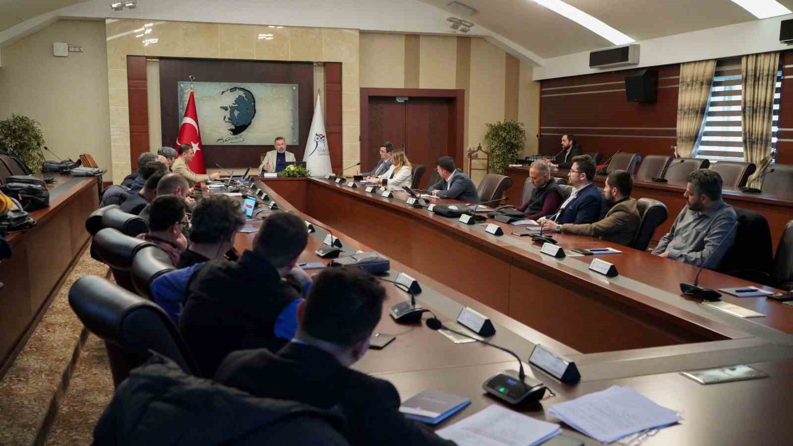 KB&Uuml;&rsquo;de makinist yetiştirecek
