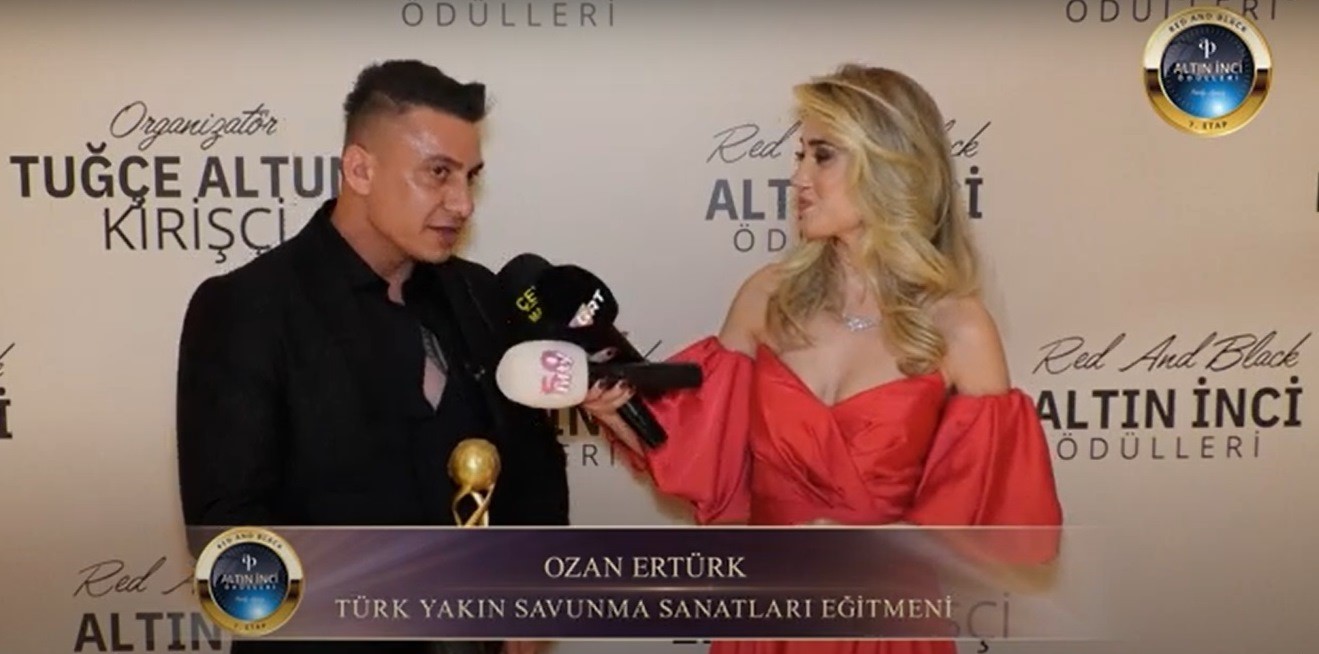 Ozan Ertürk’e Altın İnci Ödülü