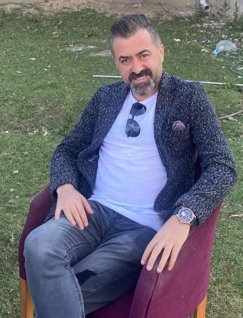 Trafik kazasında &ouml;ld&uuml;ğ&uuml; sanılan ses sanat&ccedil;ısının oğlu babasının intihar ettiğini s&ouml;yledi
