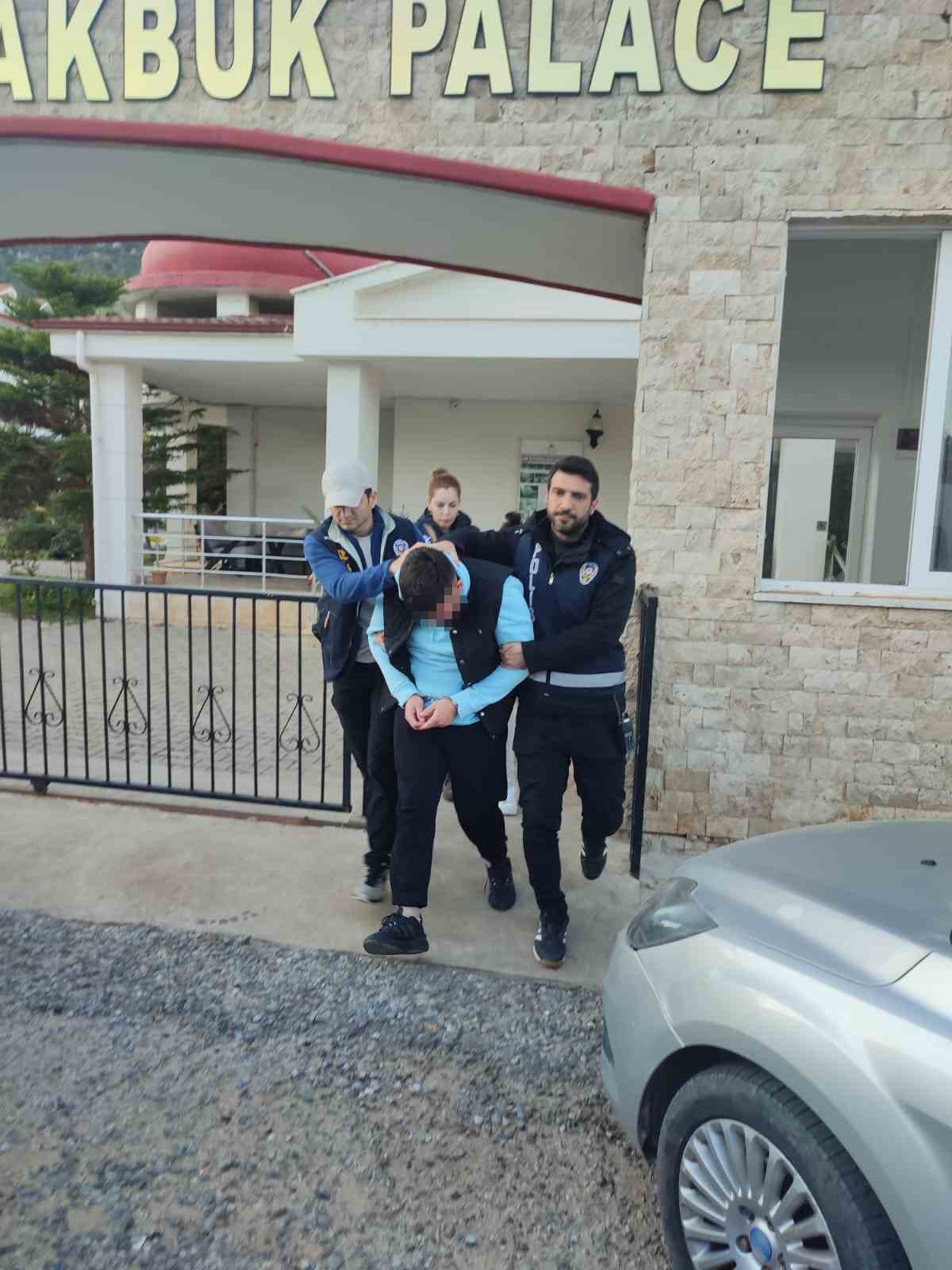 Niğde’de siber dolandırıcılık operasyonu: 12 gözaltı