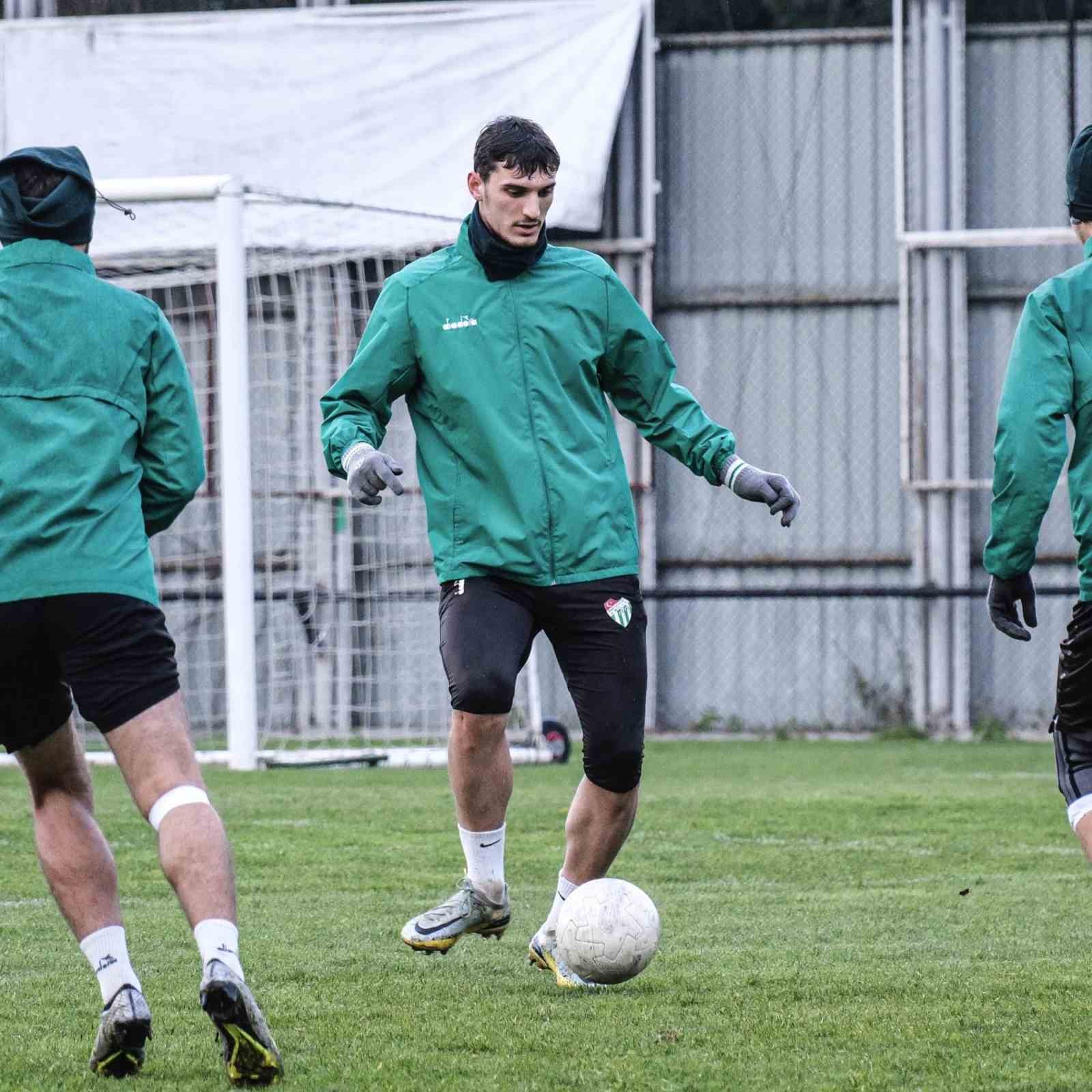 Bursaspor’da Kırklarelispor maçı hazırlıkları tamamlandı
