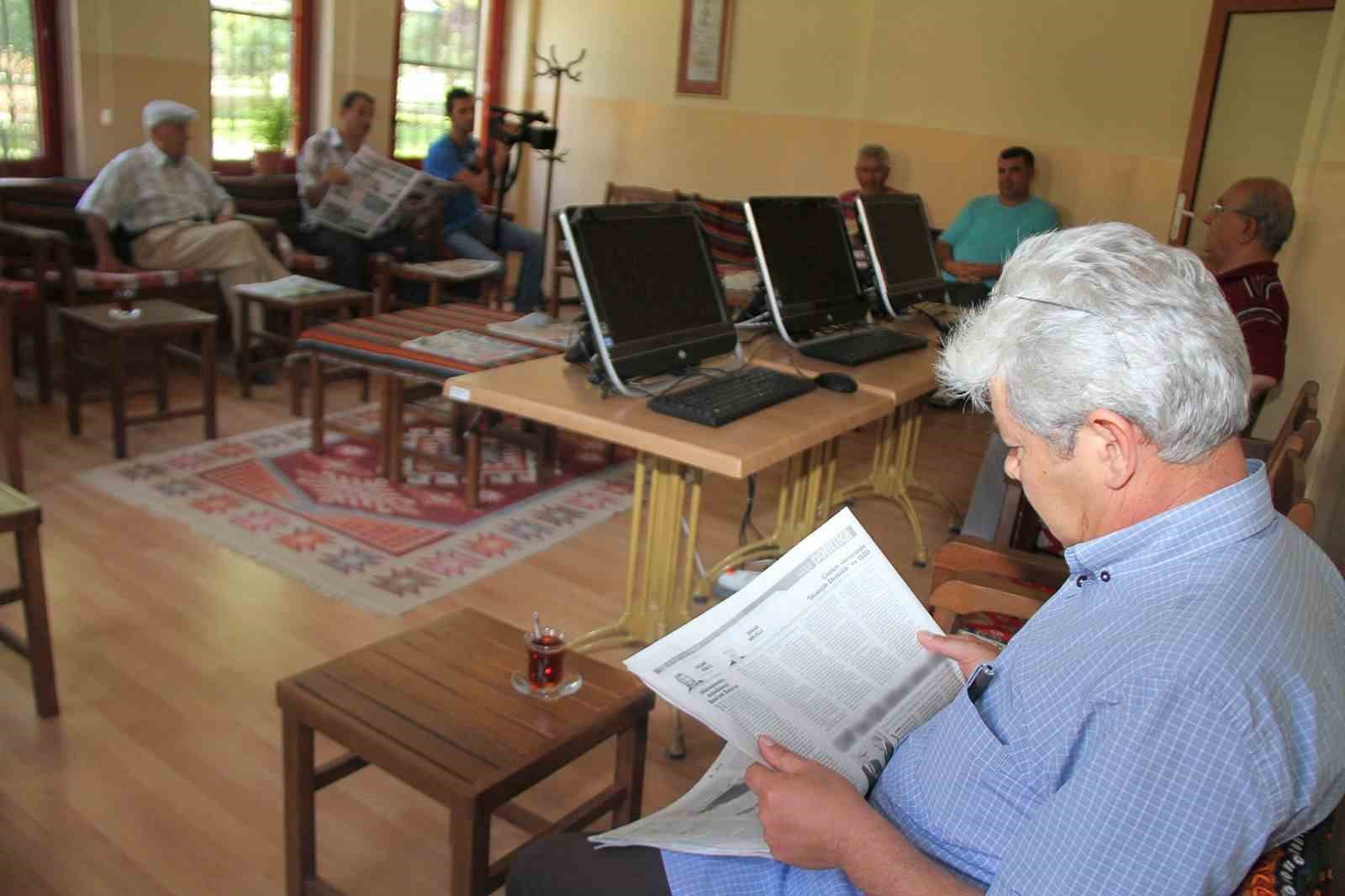Başer&rsquo;den emeklilere &ouml;zel &rsquo;Sosyal Yaşam Aktivite Merkezleri&rsquo; projesi
