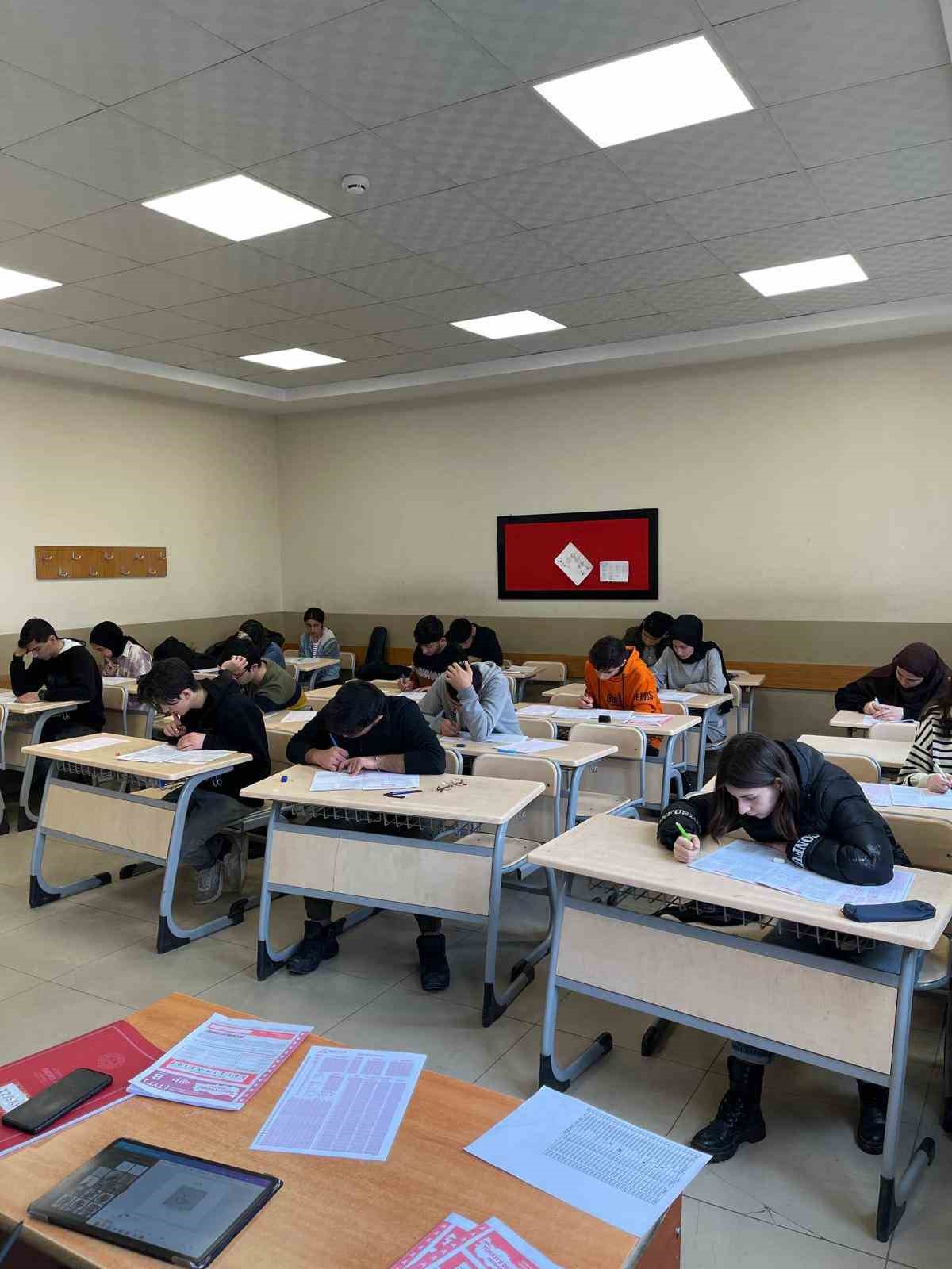 Ağrı&rsquo;da Tam Kapsam Değerlendirme Sınavı başarıyla tamamlandı
