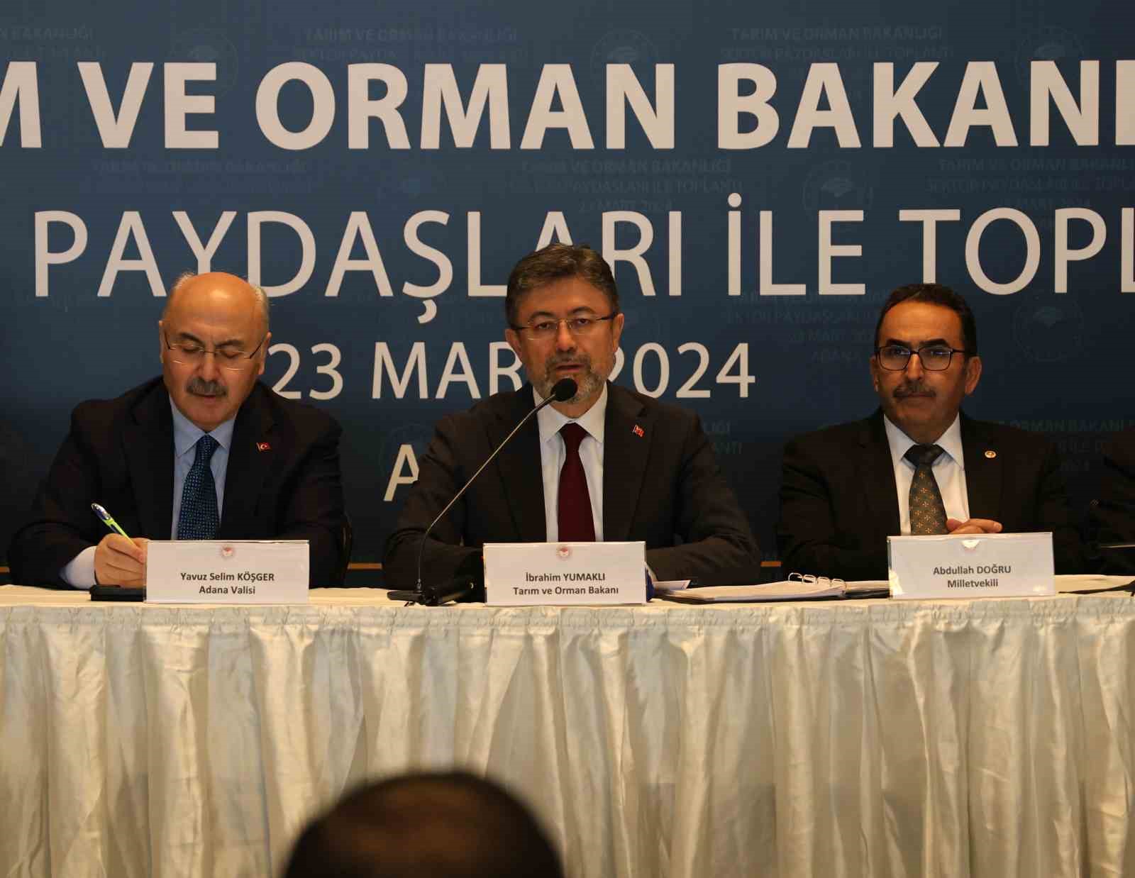 Bakan Yumaklı’dan ‘su’ mesajı: “Su fakiri olabiliriz”