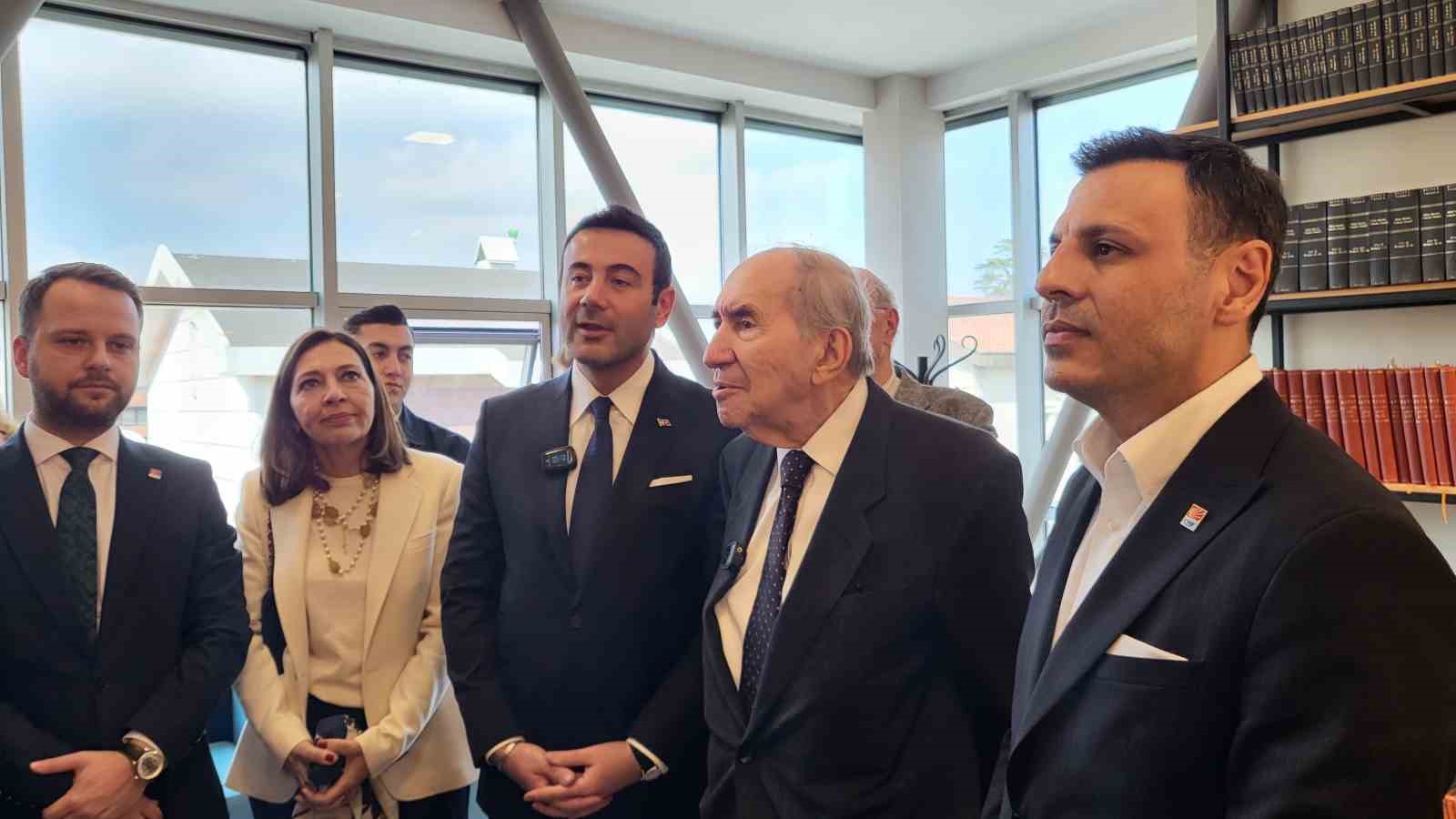 Beşiktaş&rsquo;ta Altan &Ouml;ymen K&uuml;t&uuml;phanesi a&ccedil;ıldı
