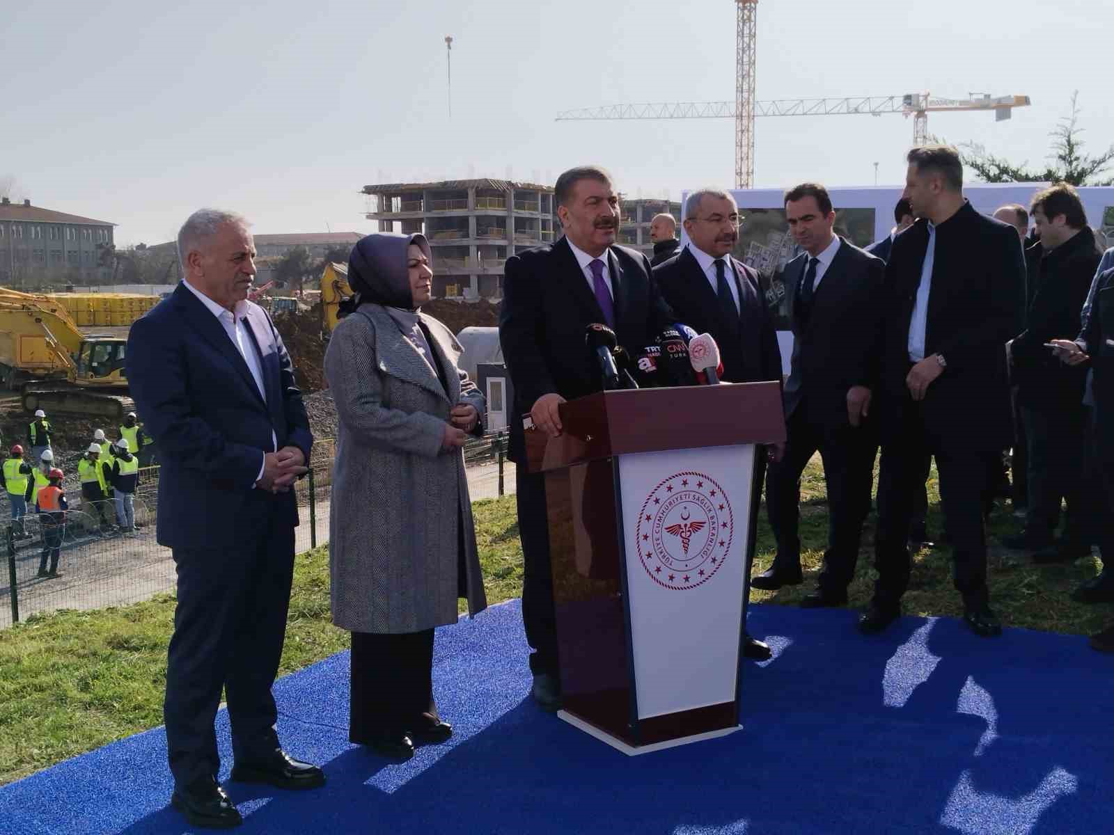 Bakan Koca: "Türkiye’nin en büyük kapasitesi olan şehir hastanesi Sancaktepe’de inşaatı devam ediyor"