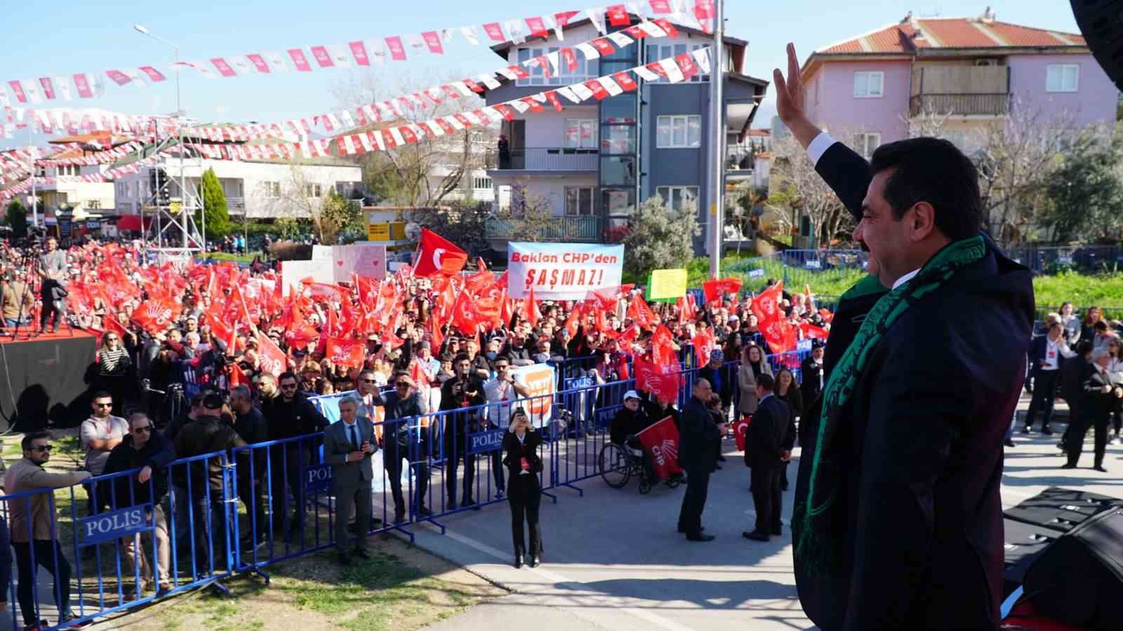 Ertemur: “29 Ekim Bulvarı’nda gönüller birleşti”
