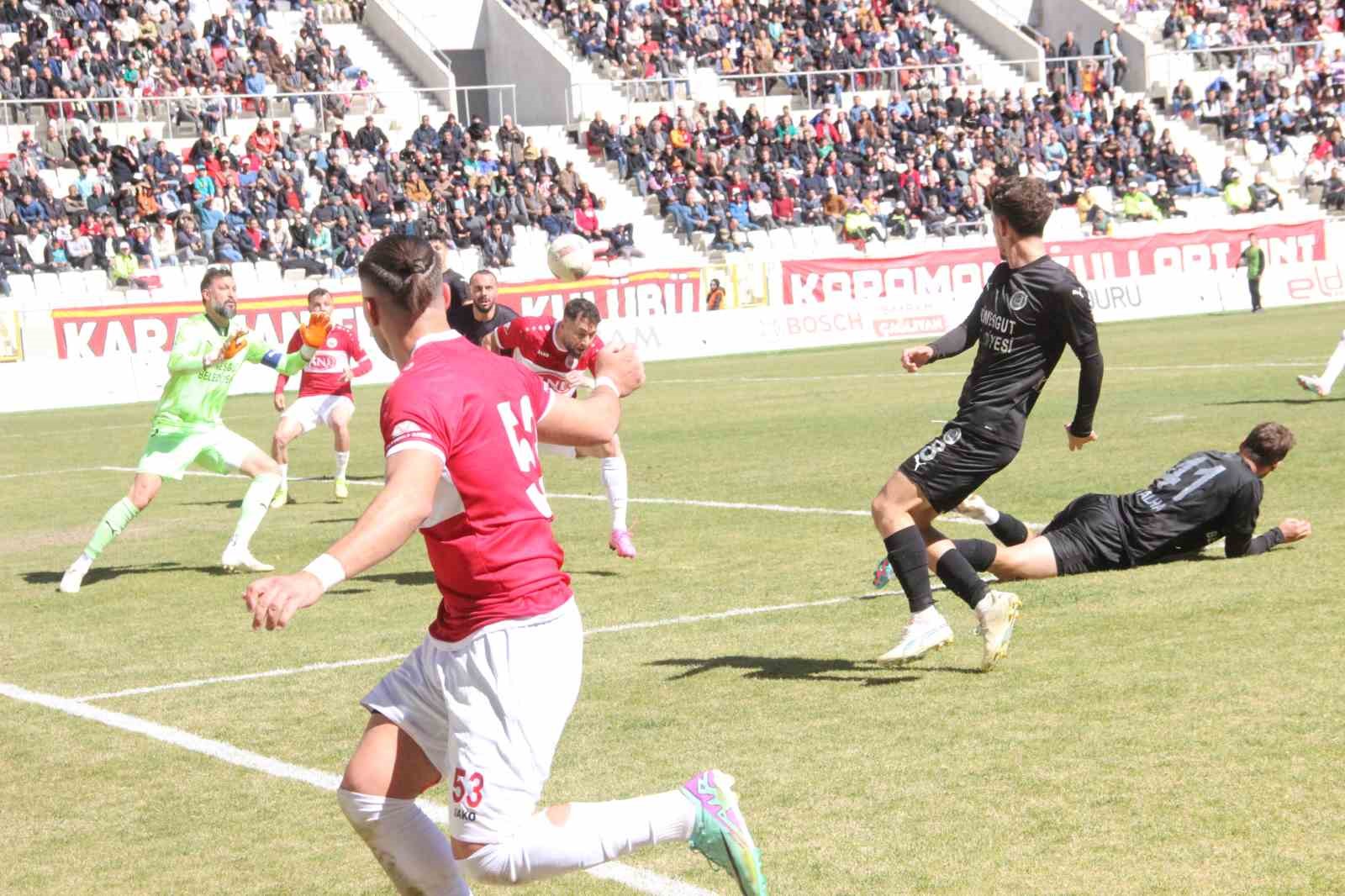 TFF 2. Lig: Karaman FK: 2 - Etimesgut Belediyespor: 1
