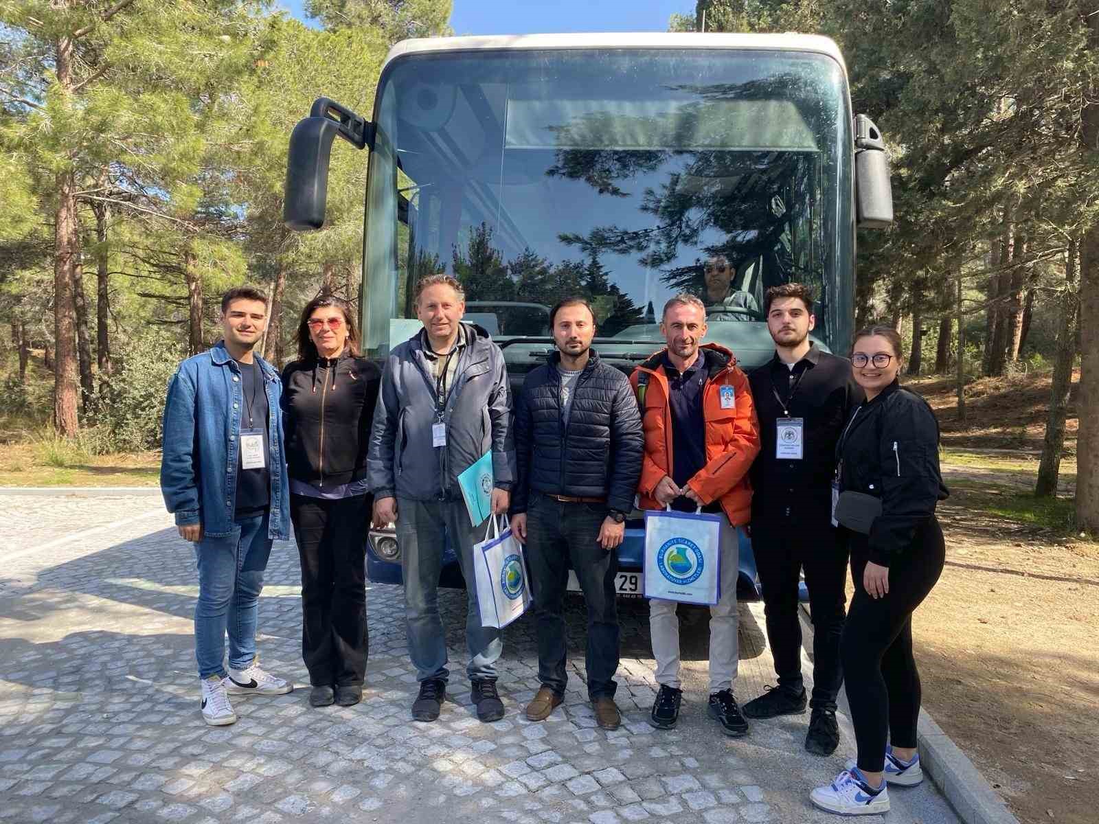 Burhaniye’de üniversiteliler Çanakkale gezisine katıldı