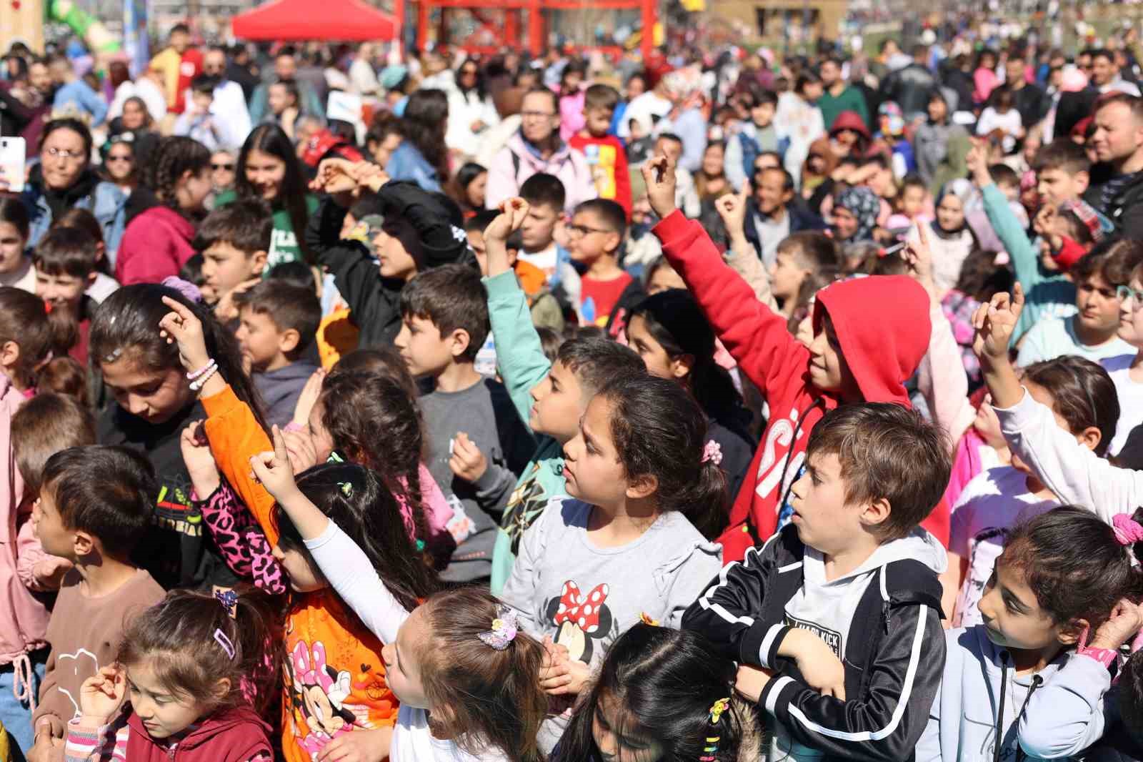 Baharın gelişi Uşak Çocuk Kent’te anlam kazandı