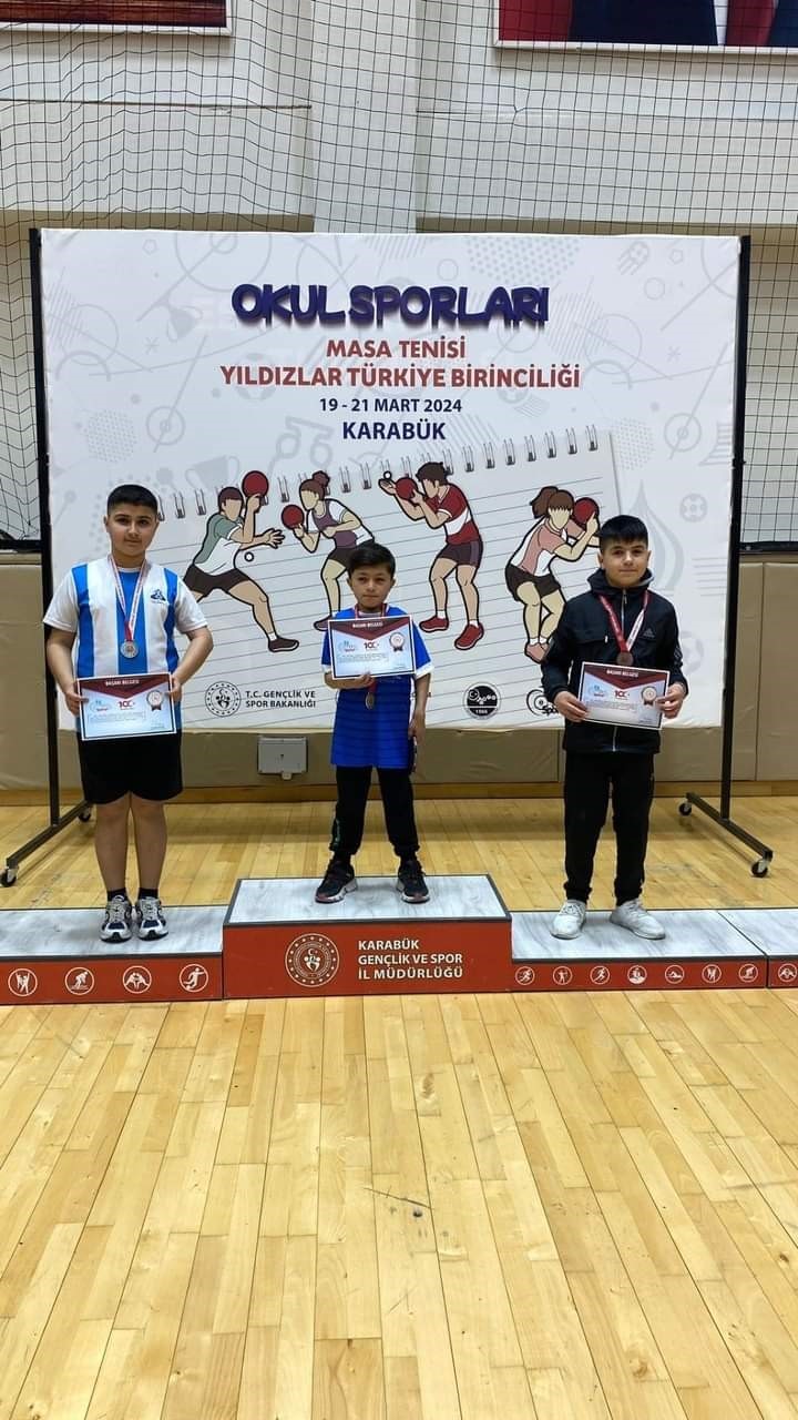 Güroymaklı sporcu Türkiye şampiyonu oldu