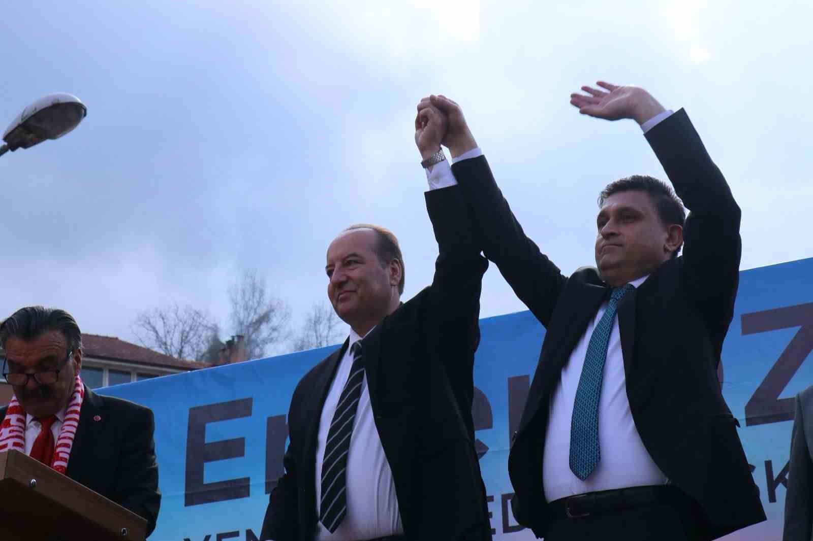 Akay, &ldquo;Enver &Ouml;zg&uuml; ile el ele vererek, g&uuml;&ccedil; birliği ile Yenicemizin &ccedil;ehresini değiştireceğiz&rdquo;
