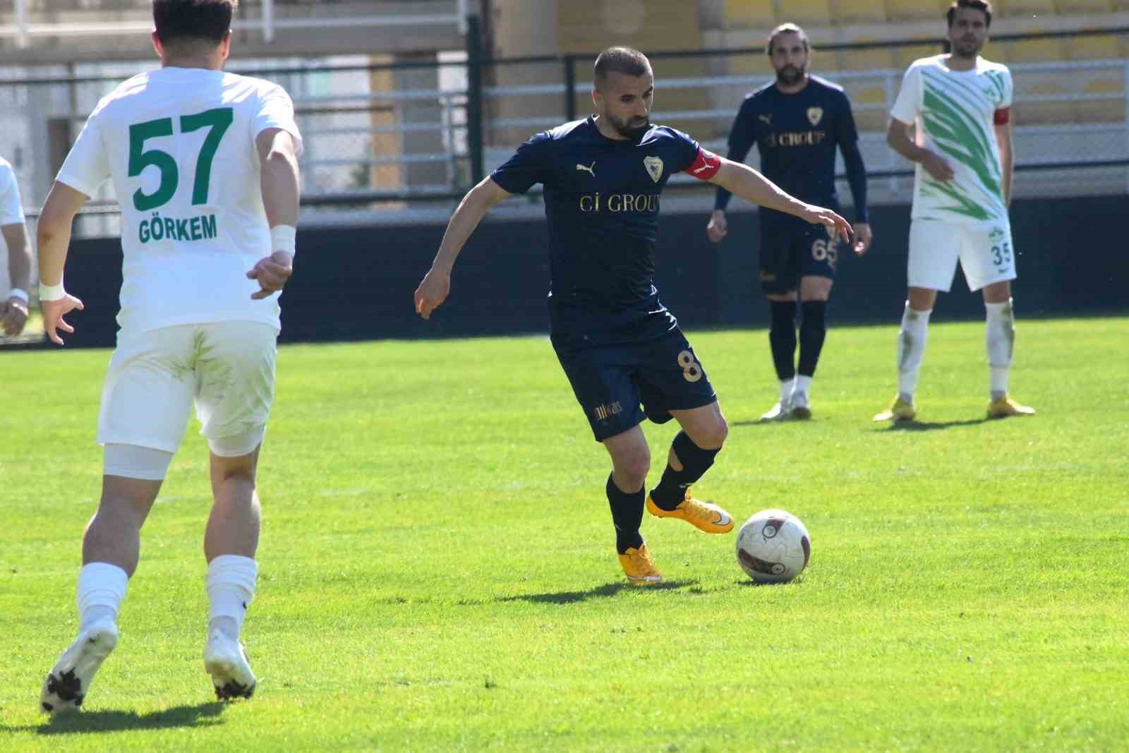Erhan Çelenk’ten son 4 maçta 4 gol
