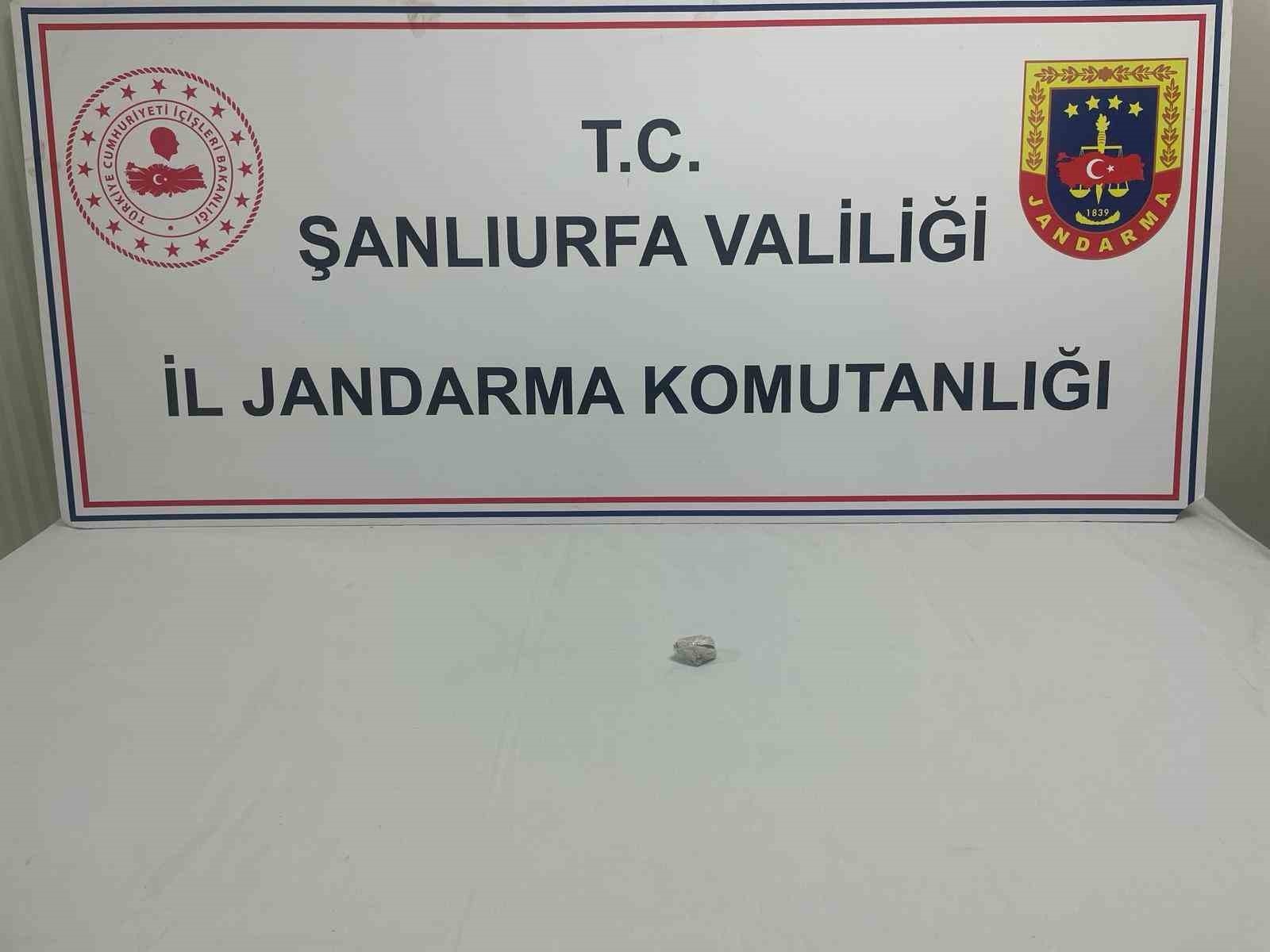 Şanlıurfa&rsquo;da uyuşturucu ve ka&ccedil;ak&ccedil;ılık operasyonu: 8 g&ouml;zaltı

