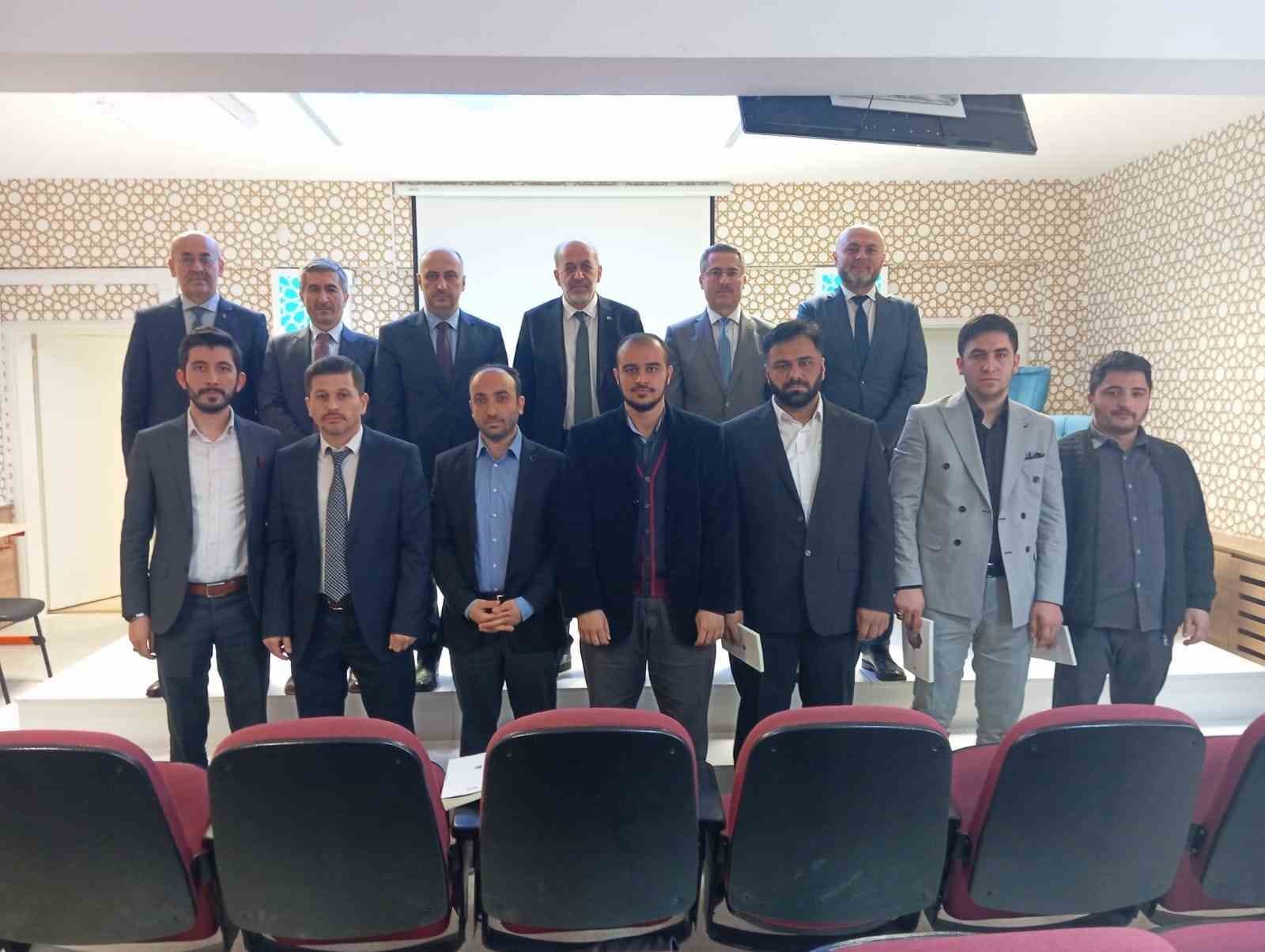 Din g&ouml;revlileri birinci olmak i&ccedil;in kıyasıya yarıştı
