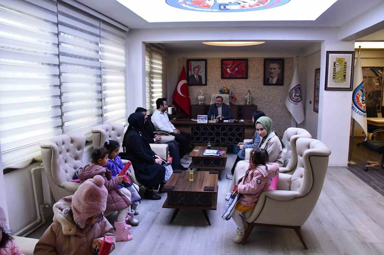 Emet&rsquo;te &ldquo;Heyman&rdquo; geleneği 8 asırdır devam ettiriliyor

