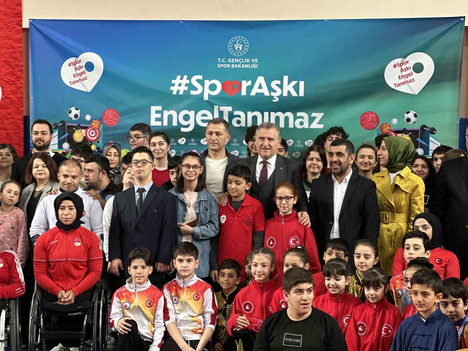 Gençlik ve Spor Bakanı Bak: &quot;Türkiye, Cumhurbaşkanımızın önderliğinde spor devrimi yaşamaktadır&quot;