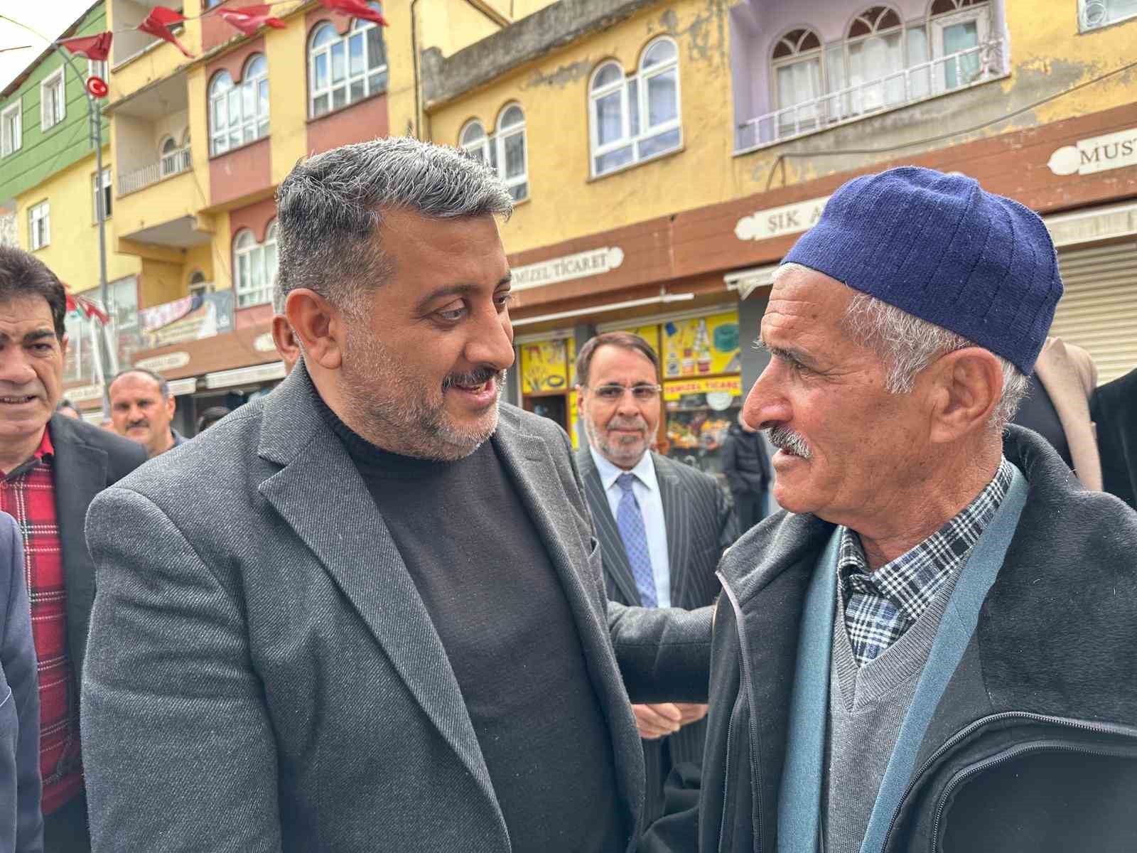 AK Parti Diyarbakır’da 7’den 70’e her gönüle dokunuyor