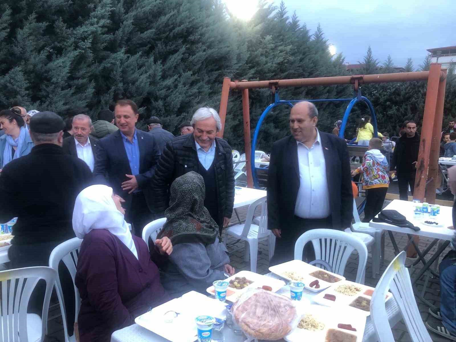 Osmaneli’de mahalle iftarları sona erdi
