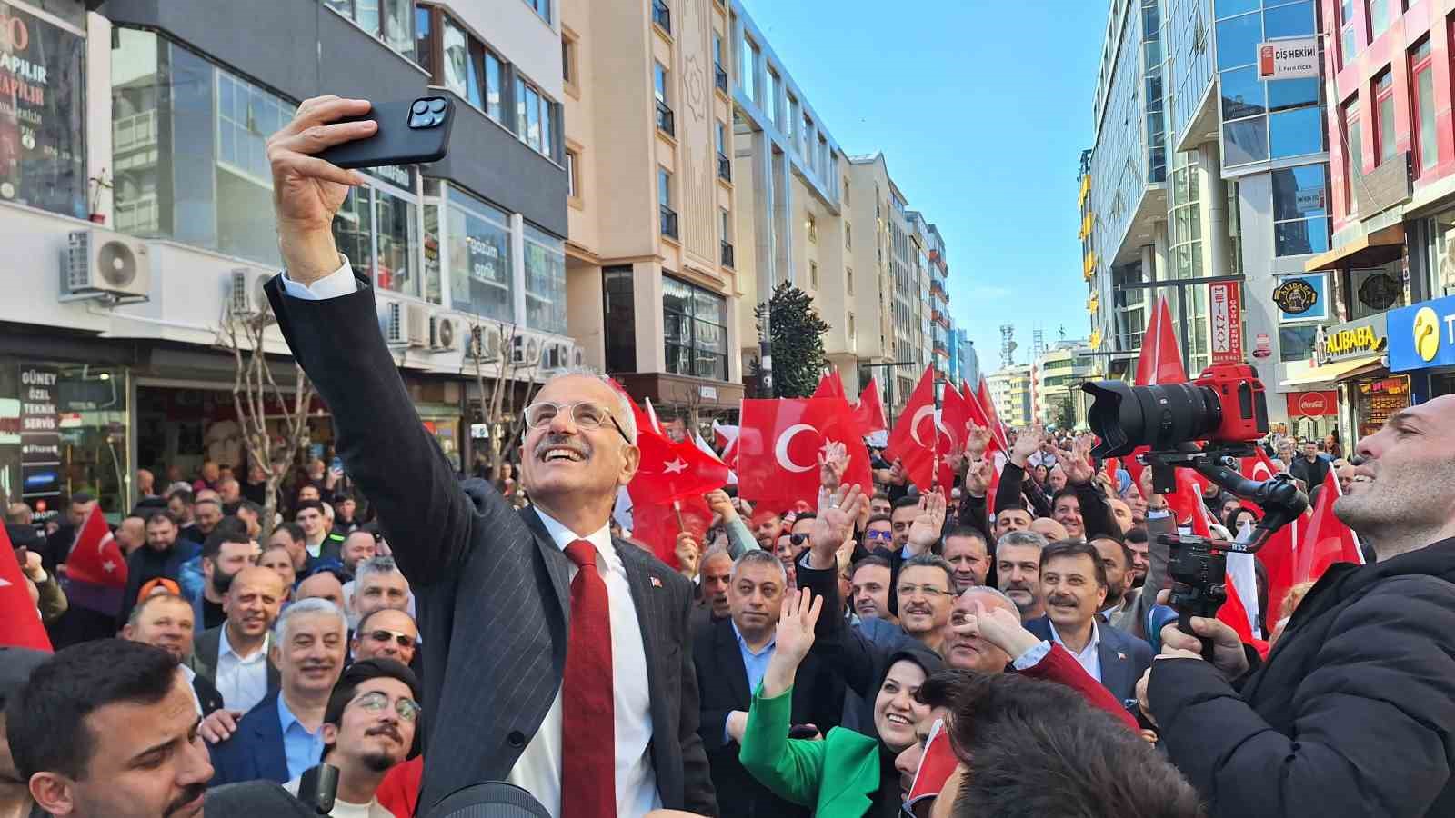 Bakan Abdulkadir Uraloğlu: "Tren Kırıkkale’den çıktı, Trabzon’a da gelecek"