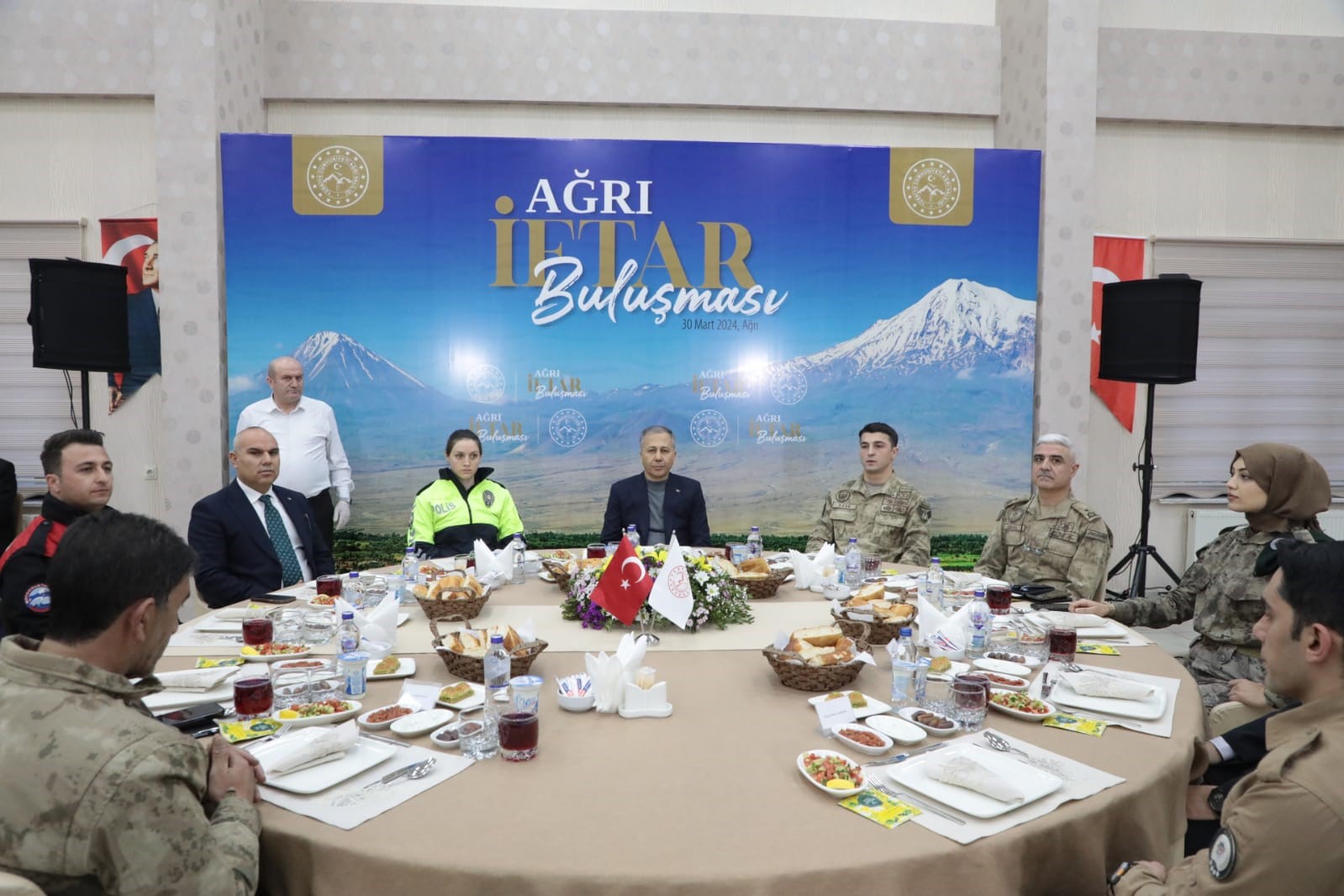 İçişleri Bakanı Yerlikaya: "Hain terör örgütü son çırpınışlarını yaşıyor"