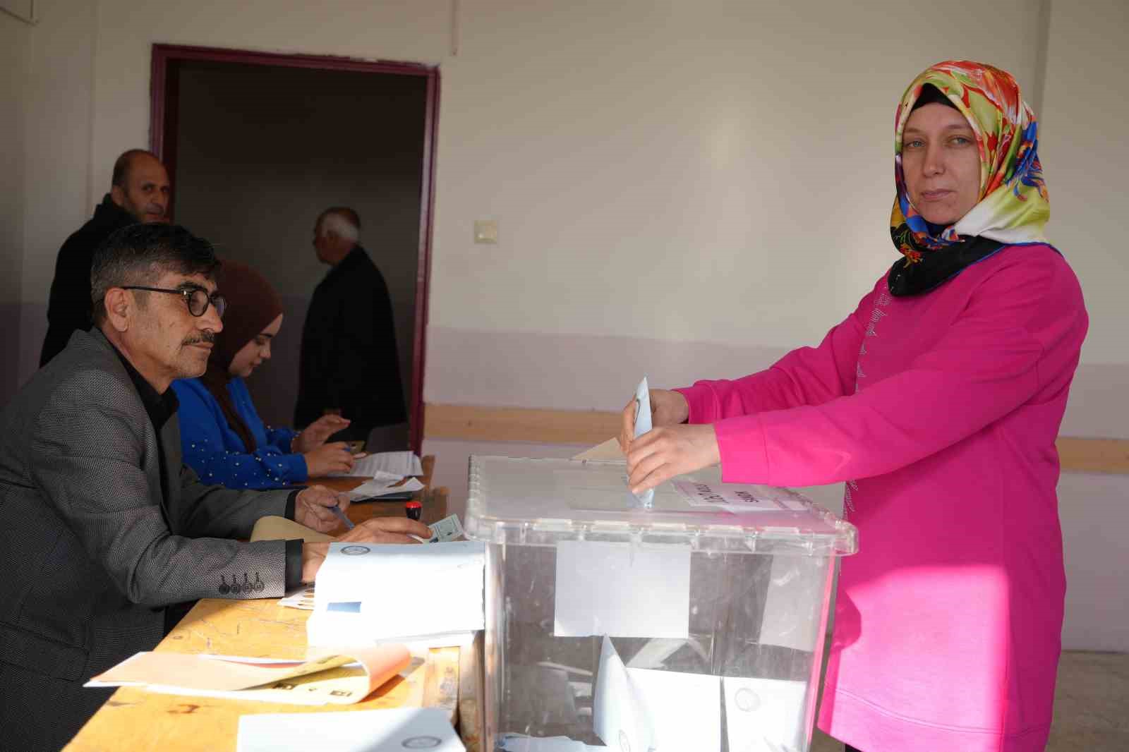 Sınır Kent Kilis’te oy verme işlemi sürüyor
