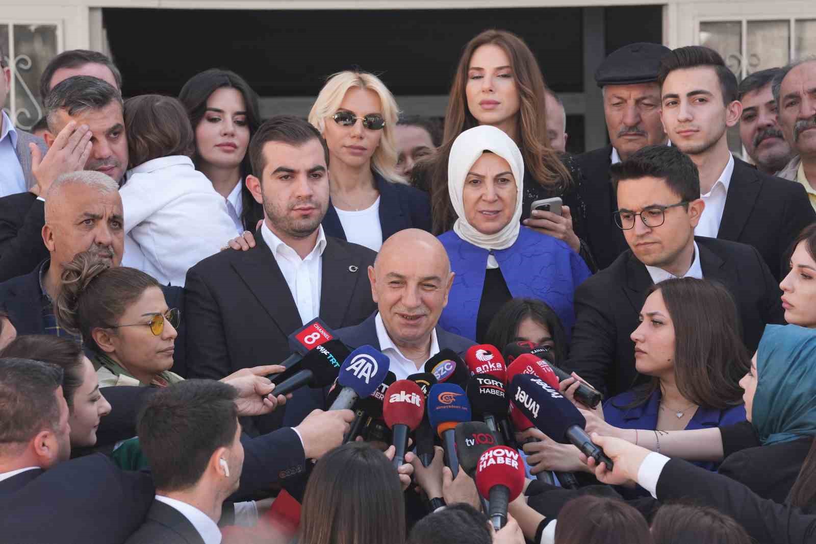 Cumhur İttifakı Adayı Altınok oyunu kullandı
