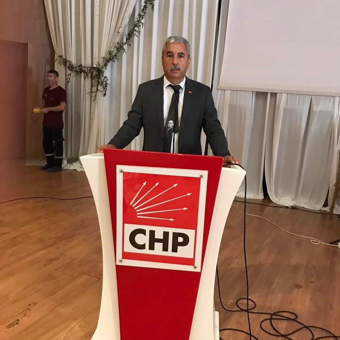 CHP&rsquo;li belediye meclis &uuml;yesi adayı sandık başında fenalaştı, hastanede hayatını kaybetti

