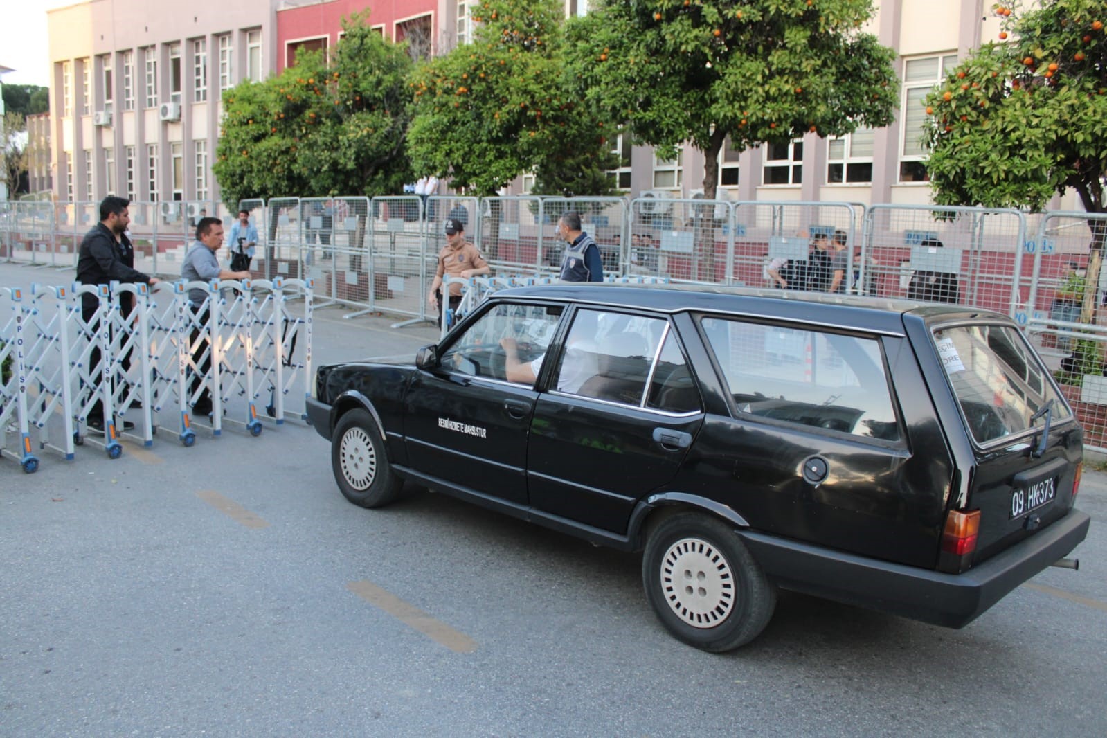 Aydın’da oylar seçim kuruluna gelmeye başladı