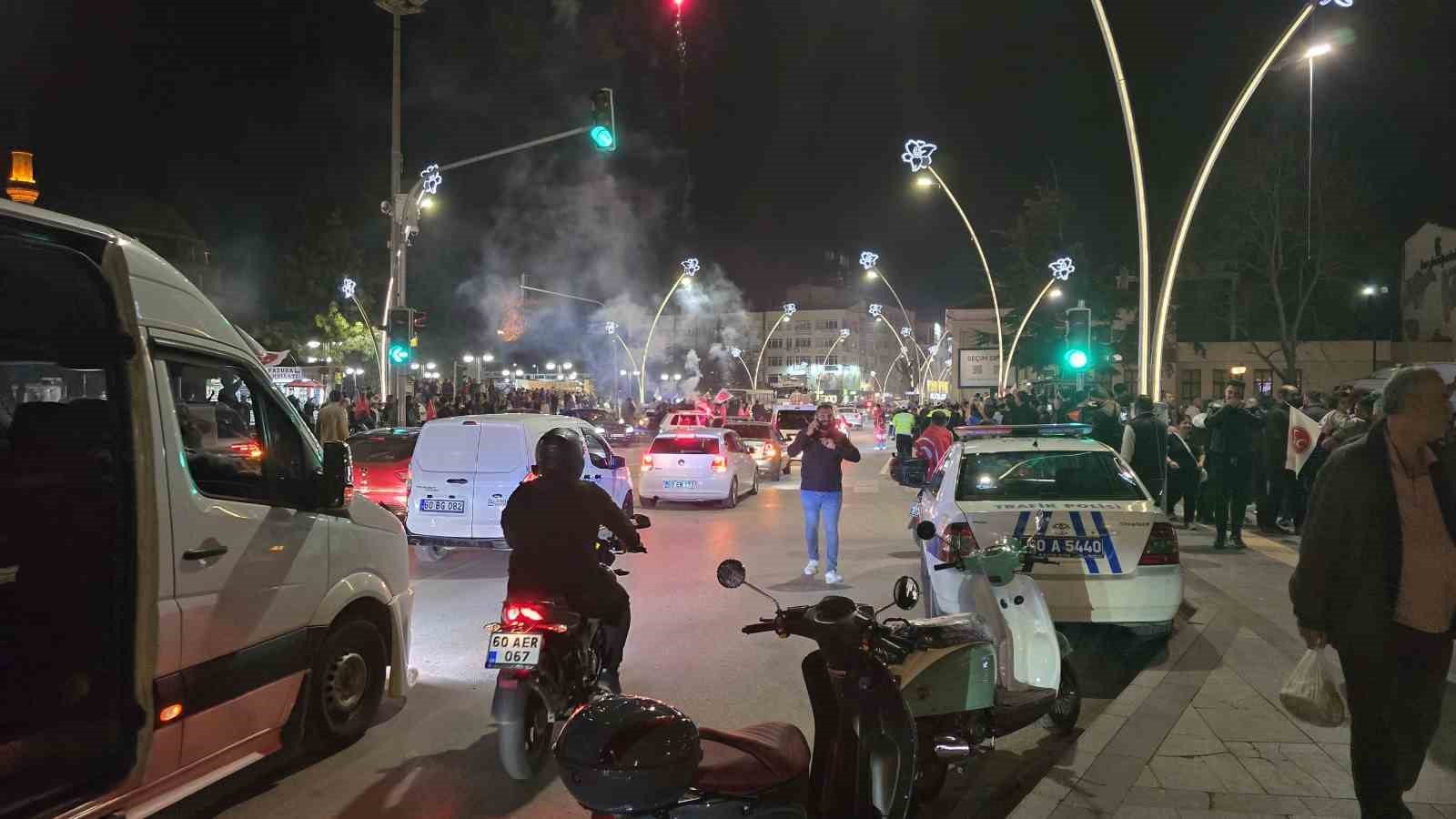 Tokat&rsquo;ta resmi olmayan sonu&ccedil;lara g&ouml;re MHP&rsquo;li aday kazandı
