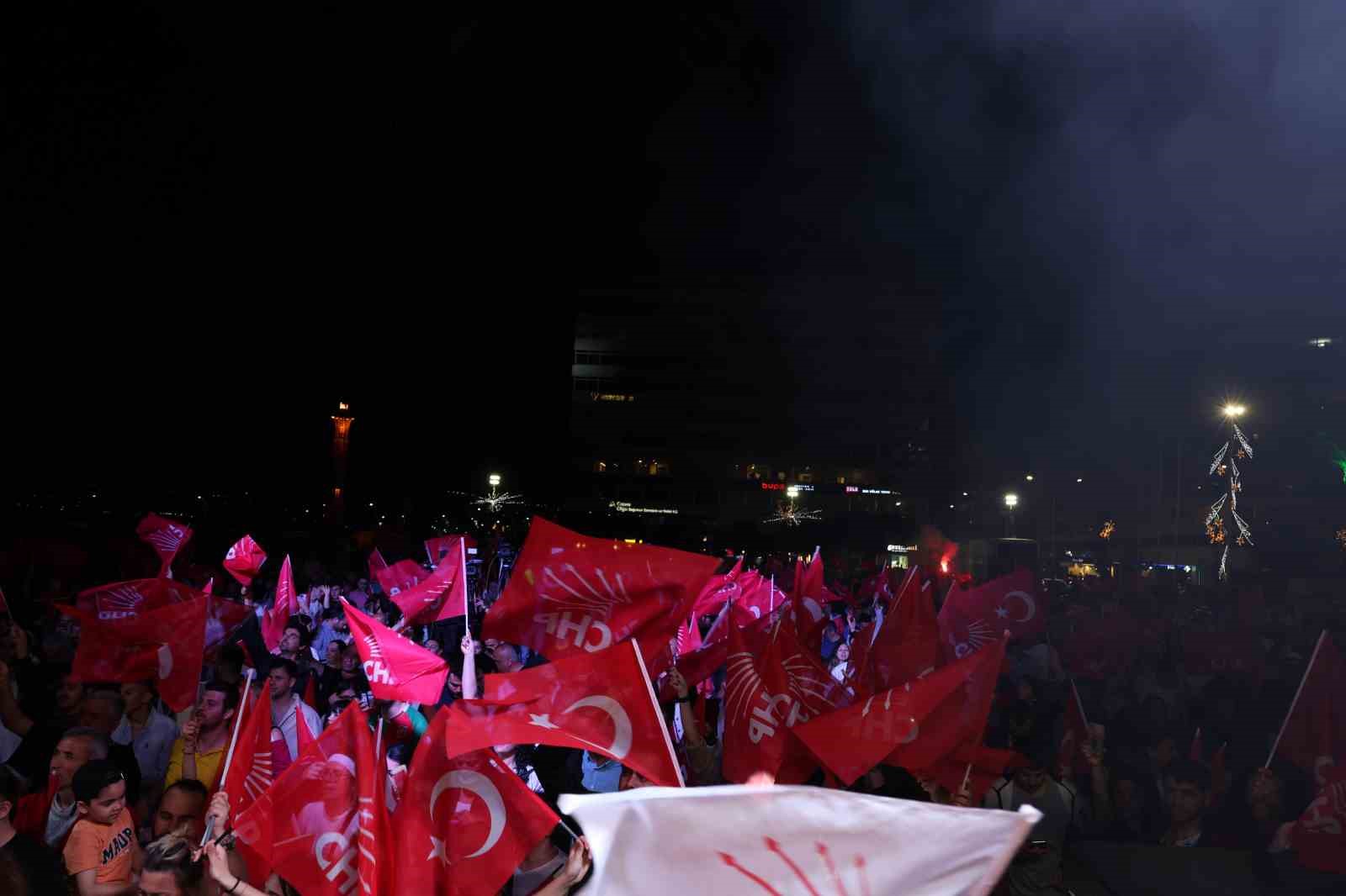 CHP’li Tugay: “Bugün İzmir için yeni bir gün” 