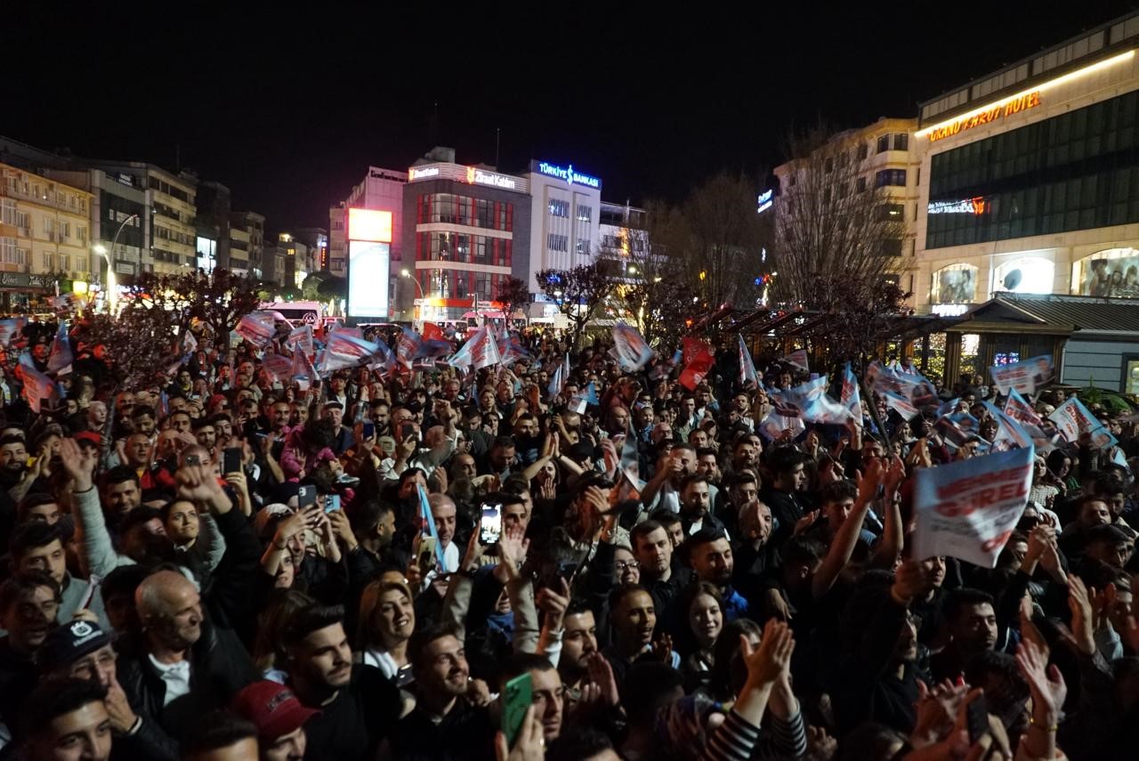 CHP&rsquo;li Mehmet G&uuml;rel, Yalova Belediye Başkanlığı&rsquo;na se&ccedil;ildi

