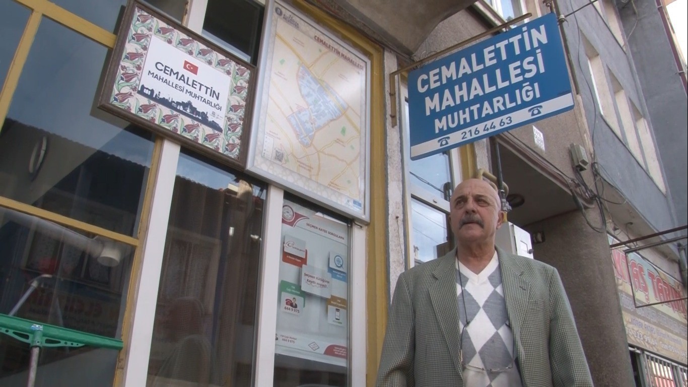 K&uuml;tahya&rsquo;nın 40 yıllık muhtarı 9. kez kazandı
