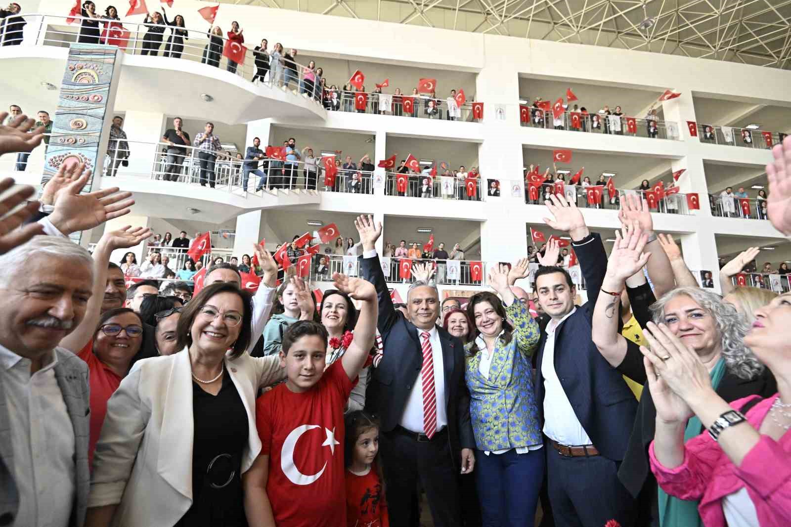 Başkan Uysal: “Türkiye’mizin yeni aydınlık süreci kutlu olsun”
