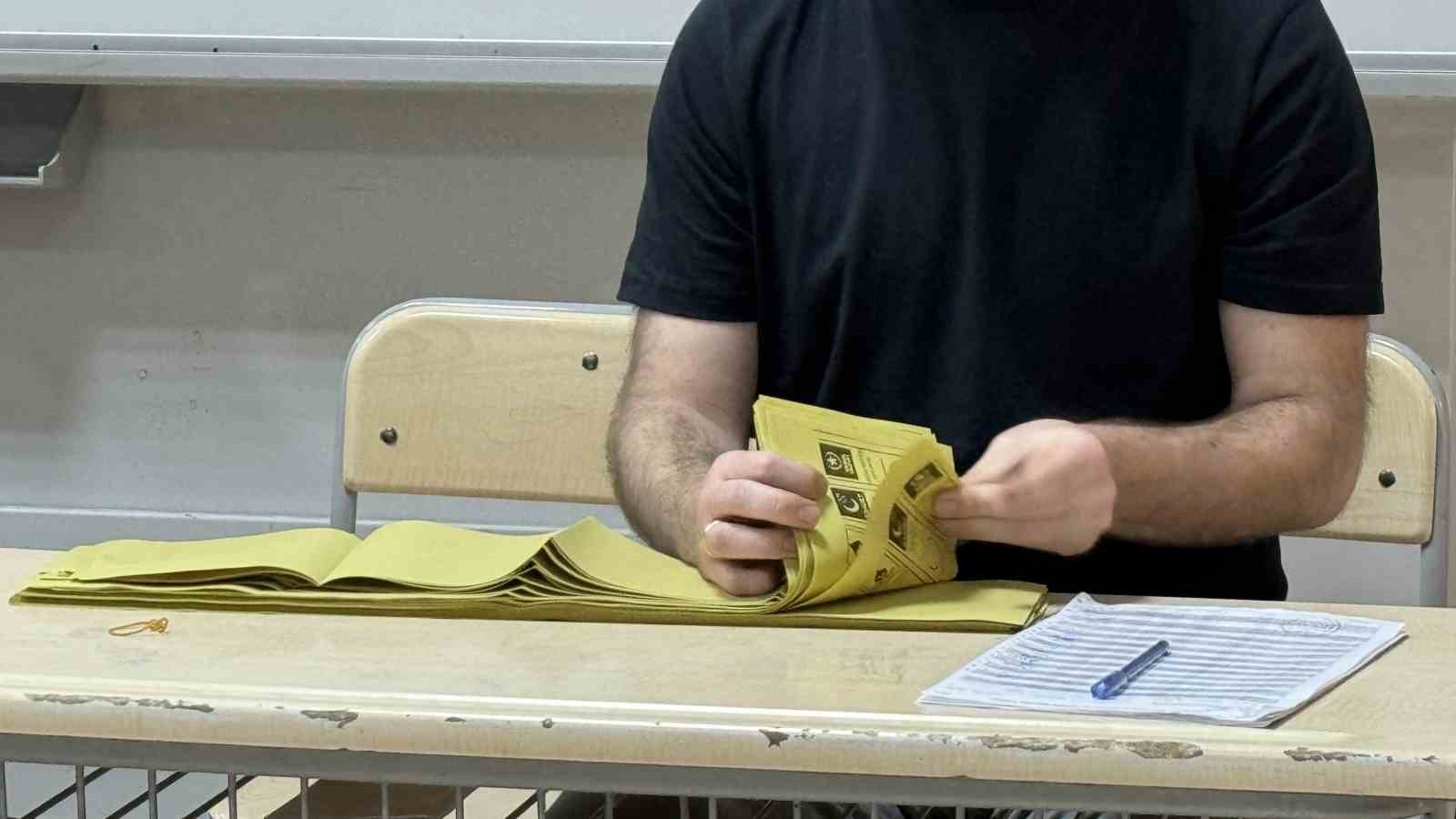 Sakarya&rsquo;da 11 il&ccedil;enin belediye başkanı değişti, Cumhur İttifakı 7 il&ccedil;eyi kaybetti
