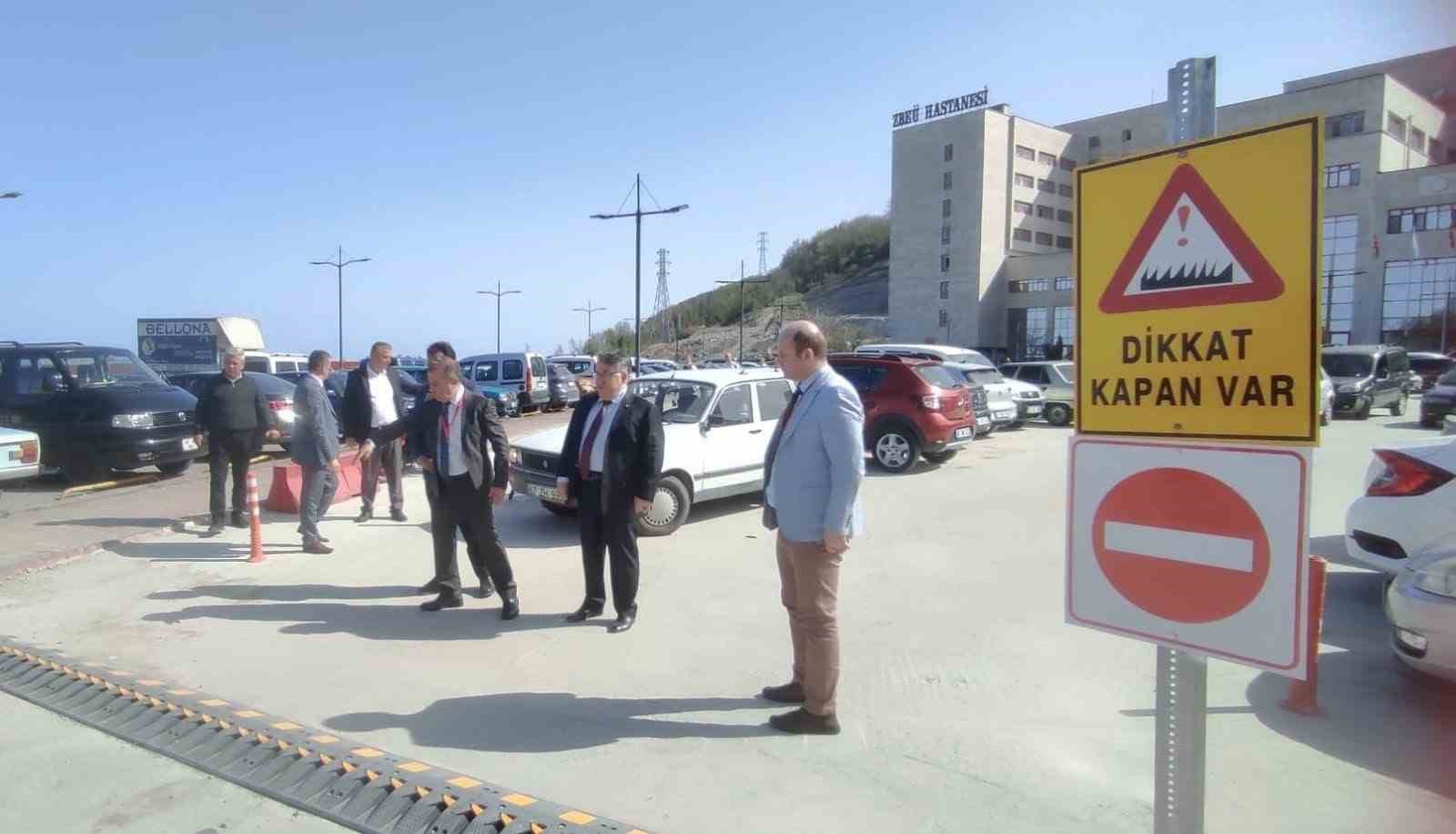 Rekt&ouml;r &Ouml;z&ouml;l&ccedil;er&rsquo;den İbn-i Sina ve İncirharmanı Kamp&uuml;slerine ziyaret
