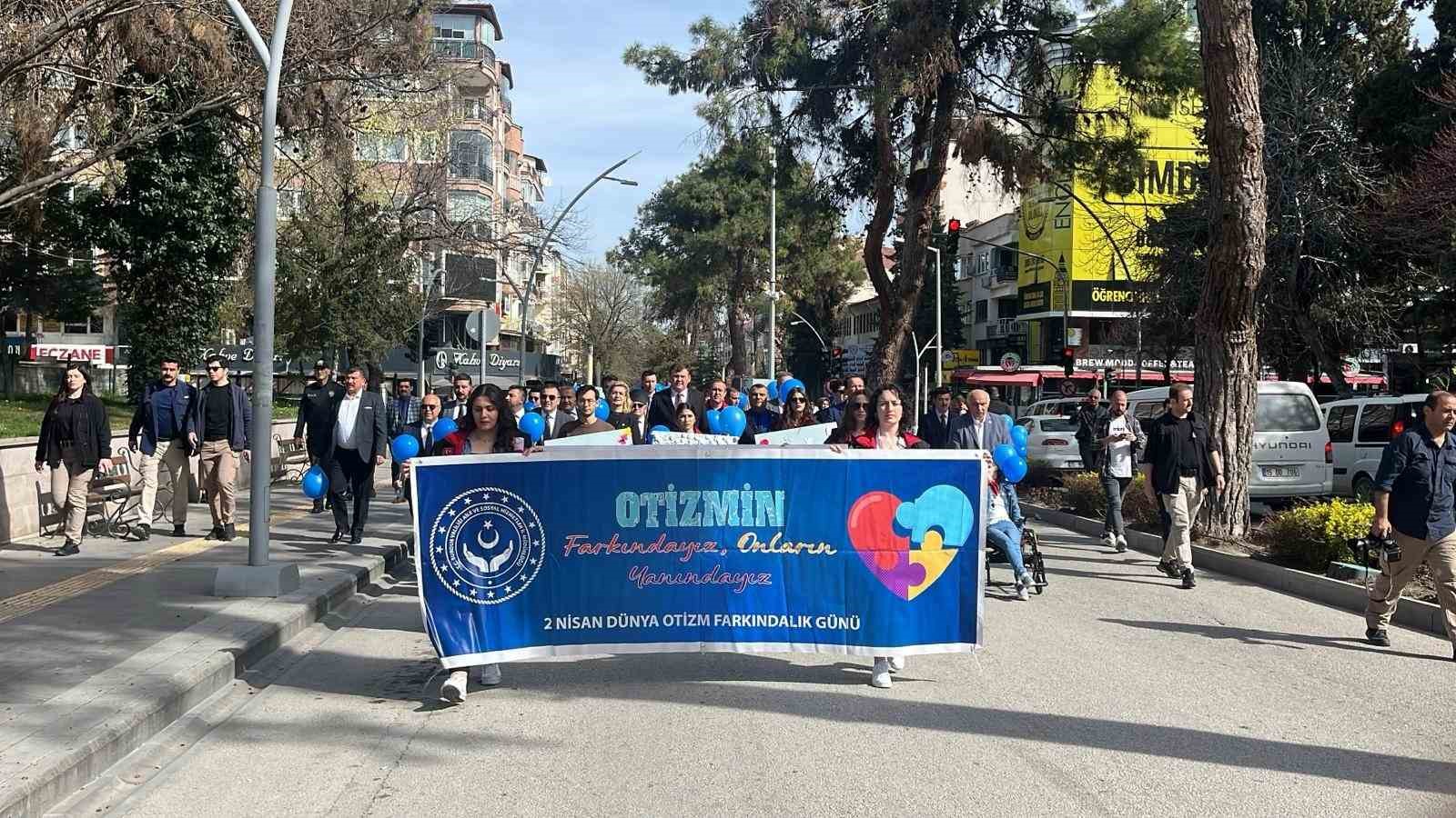 Burdur’da, Dünya Otizm Farkındalık Günü