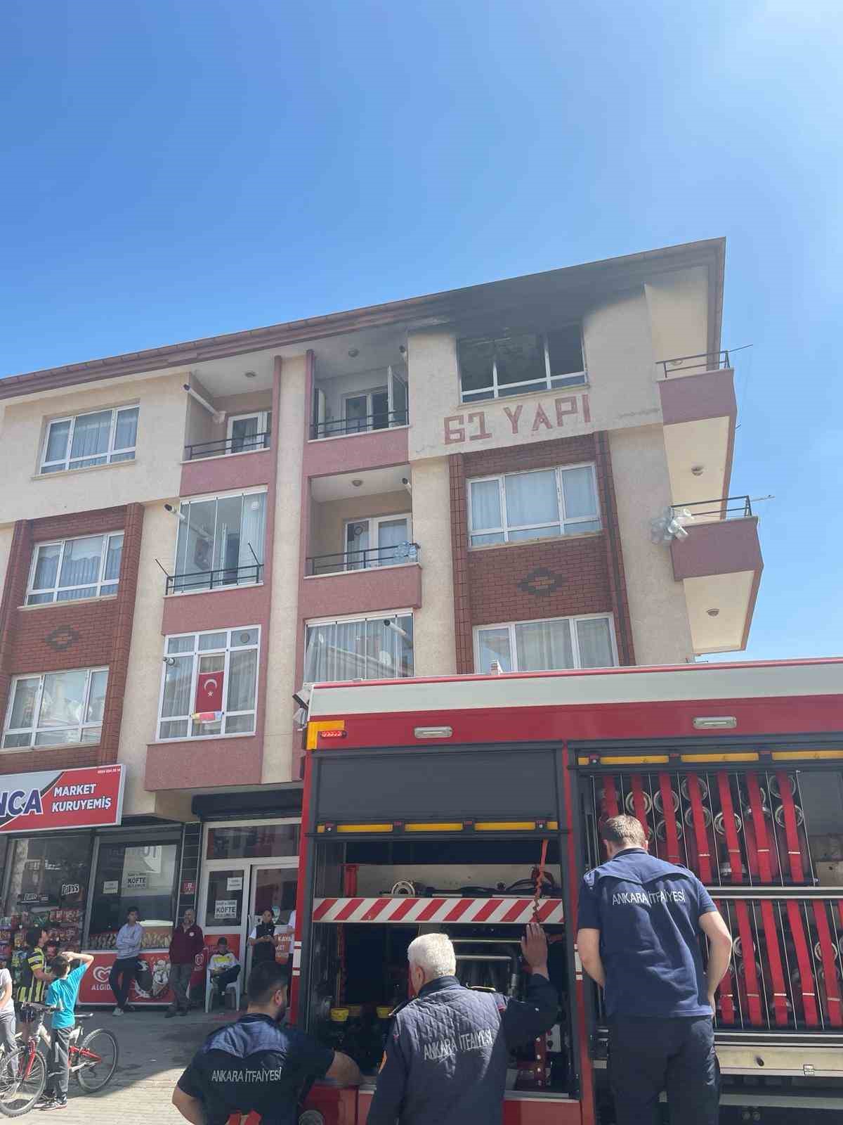 Hakkında tahliye kararı verilen kiracı oturduğu evi yaktı
