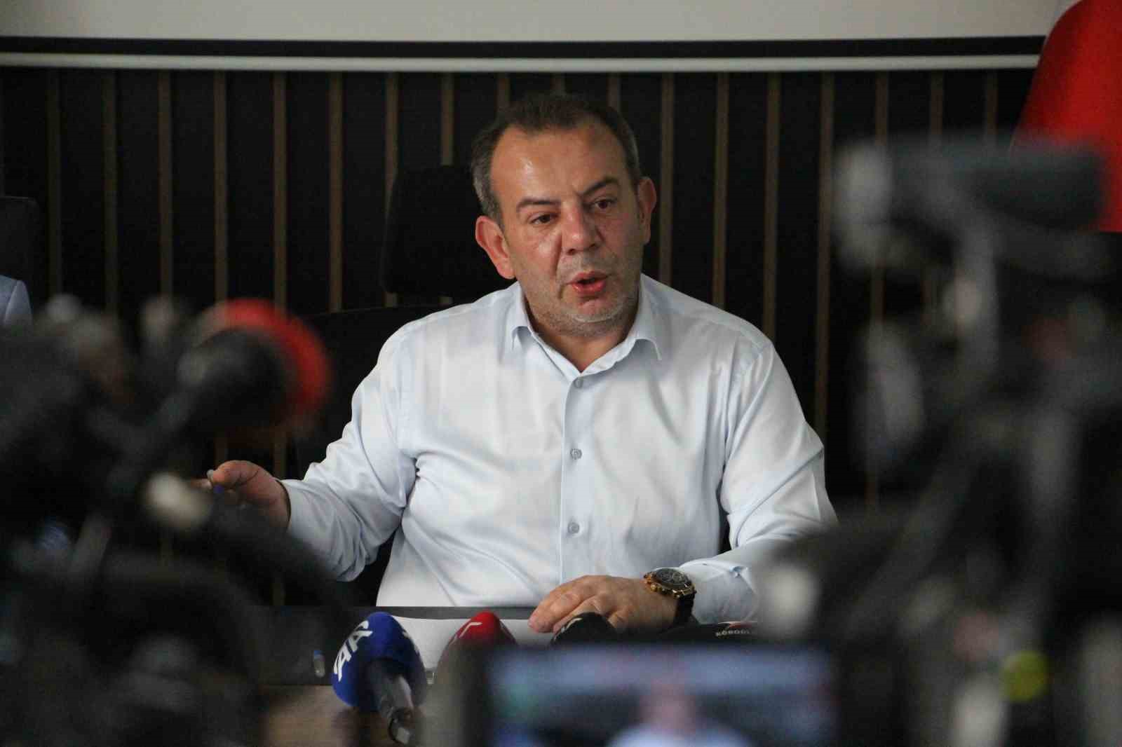 Tanju Özcan: "Bolular Ülke yönetimi Sayın Erdoğan’a, Bolu’nun yönetimini Tanju Özcan’a teslim etti"