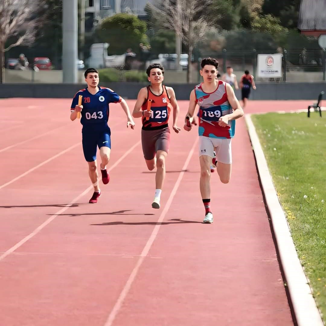 Okul sporları atletizm heyecanı Denizli&rsquo;de devam ediyor
