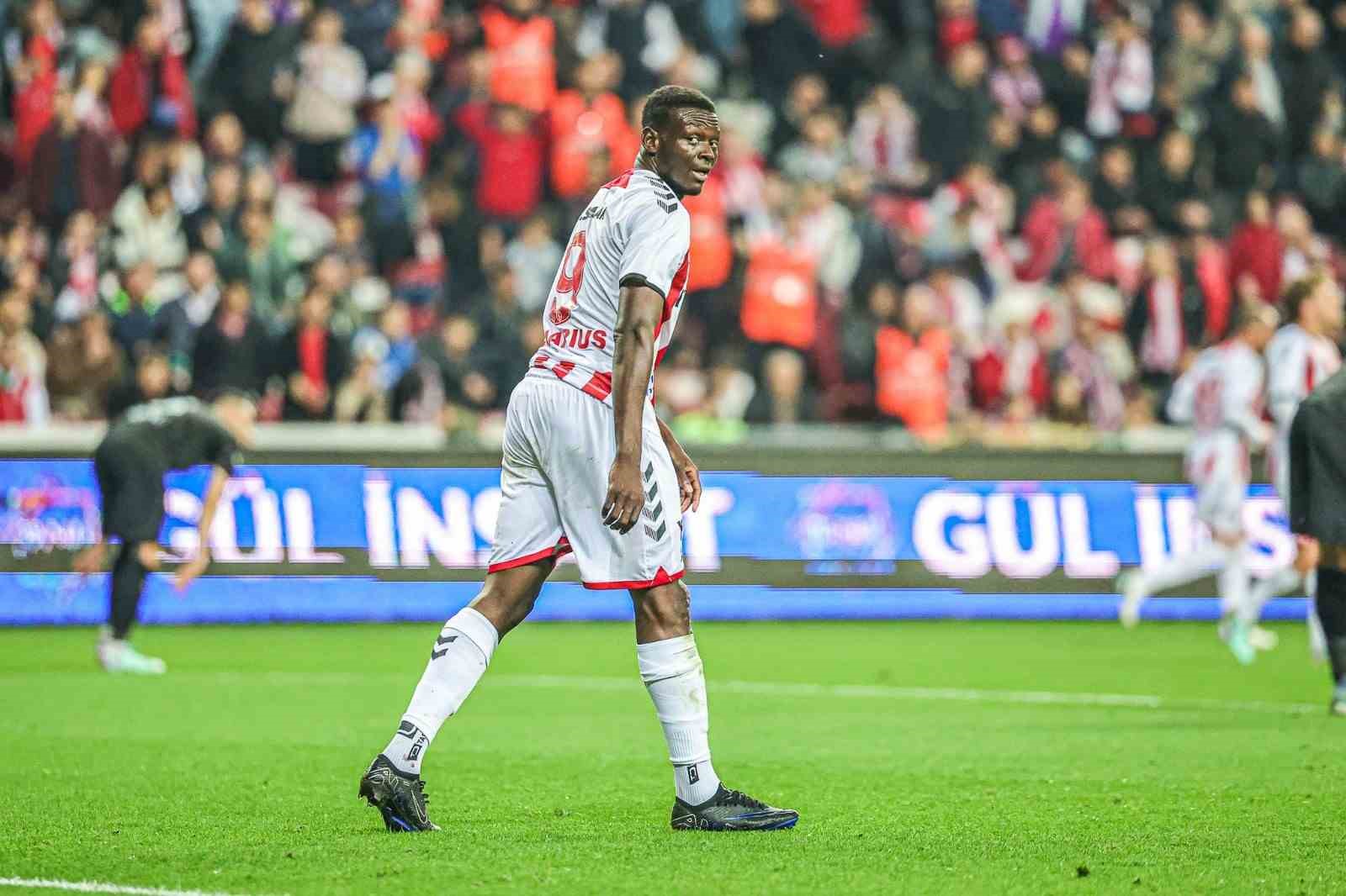 Trendyol Süper Lig: Samsunspor: 0 - Pendikspor: 0 (Maç sonucu)