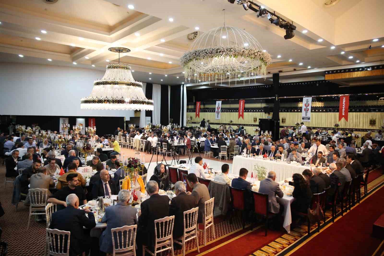 Mustafa Bozbey: "Şehri yeniden planlamak zorundayız"
