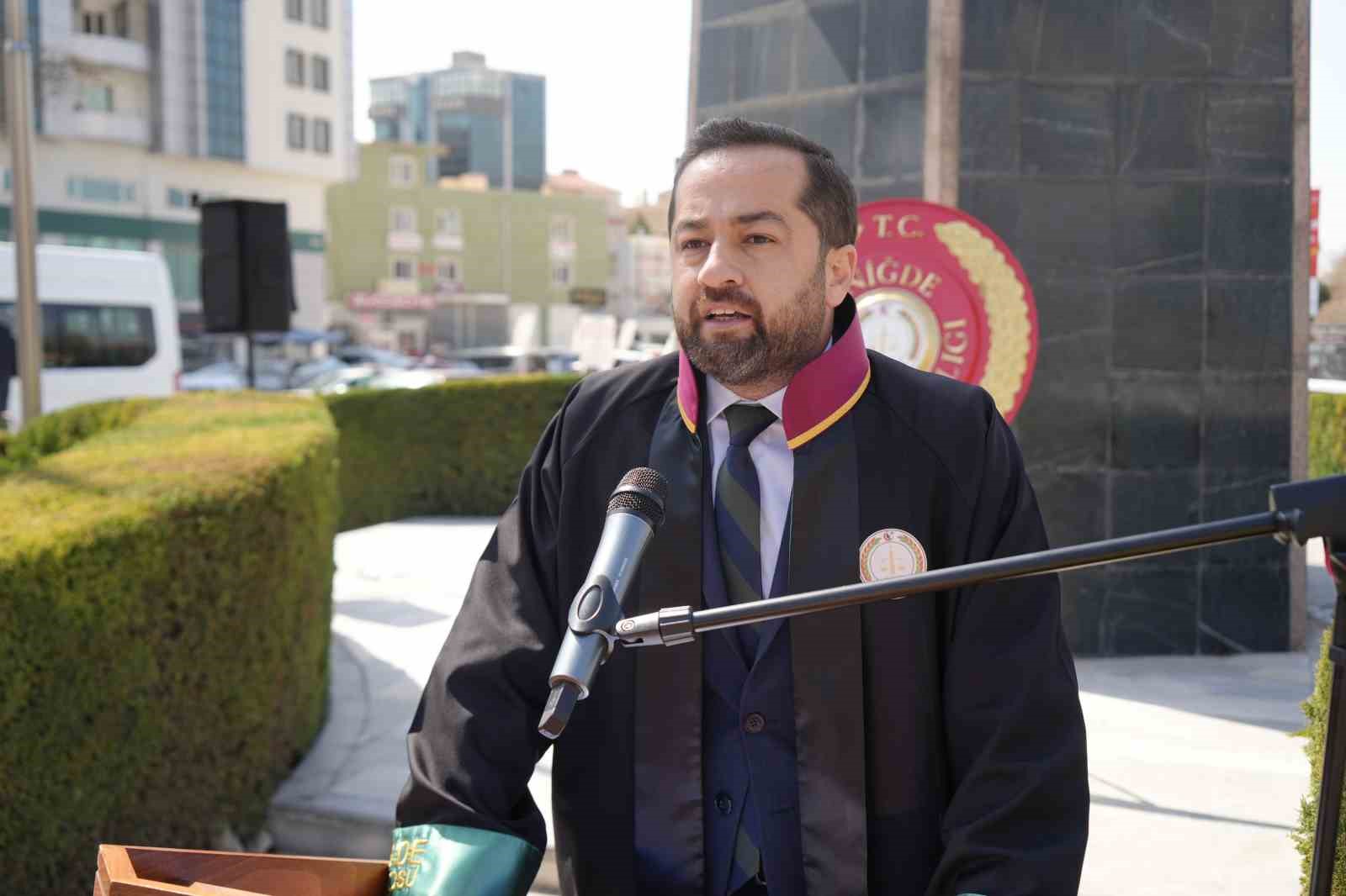 Niğde&rsquo;de Avukatlar G&uuml;n&uuml; Kutlandı
