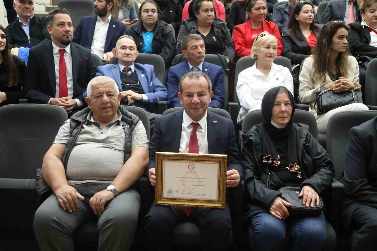 Tanju Özcan: "İnşallah 7. mazbatamı Bolu’dan değil, Ankara’dan alacağım"