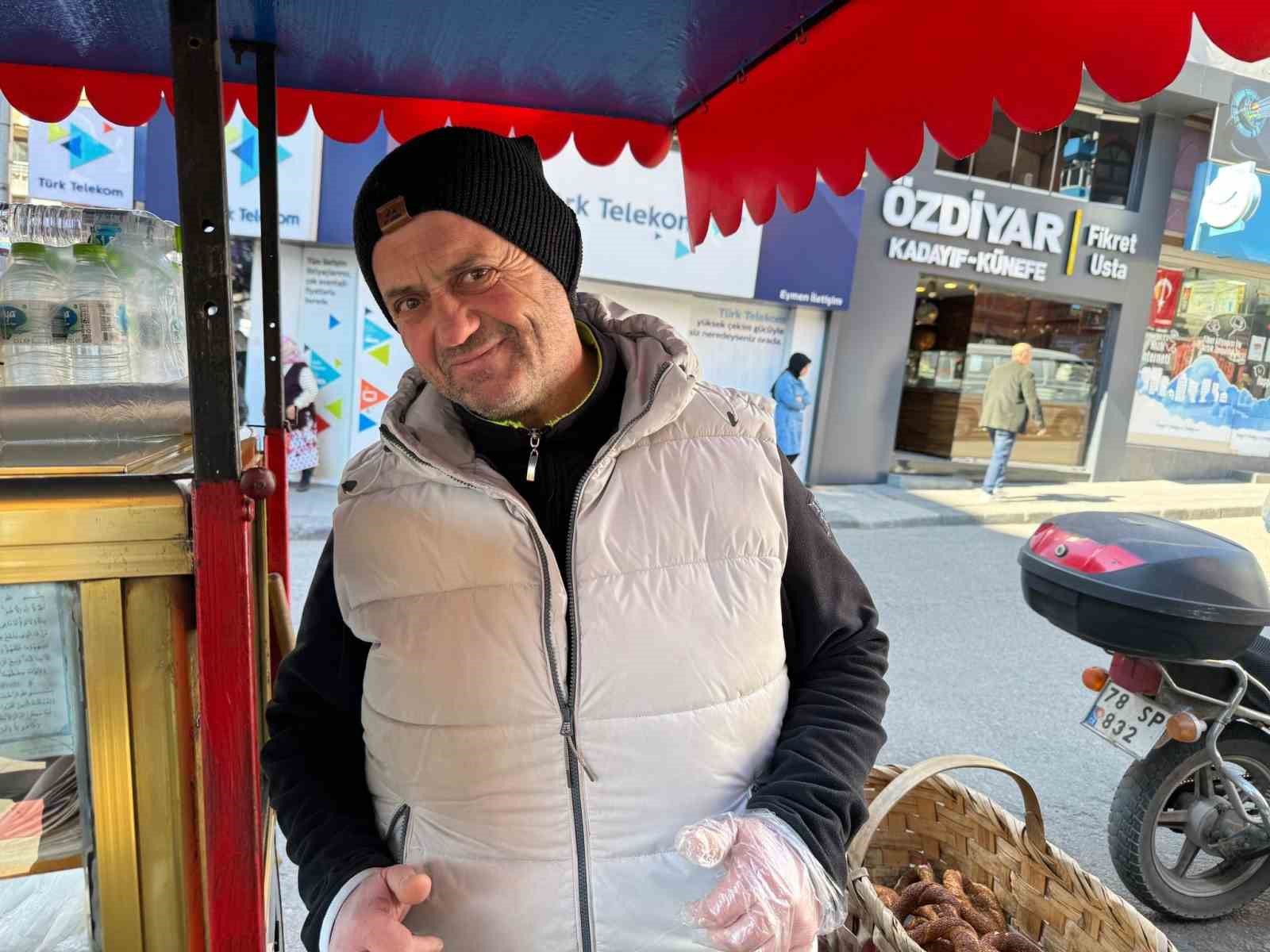 Zonguldak&rsquo;ta bayram &ouml;ncesi yoğunluk başladı
