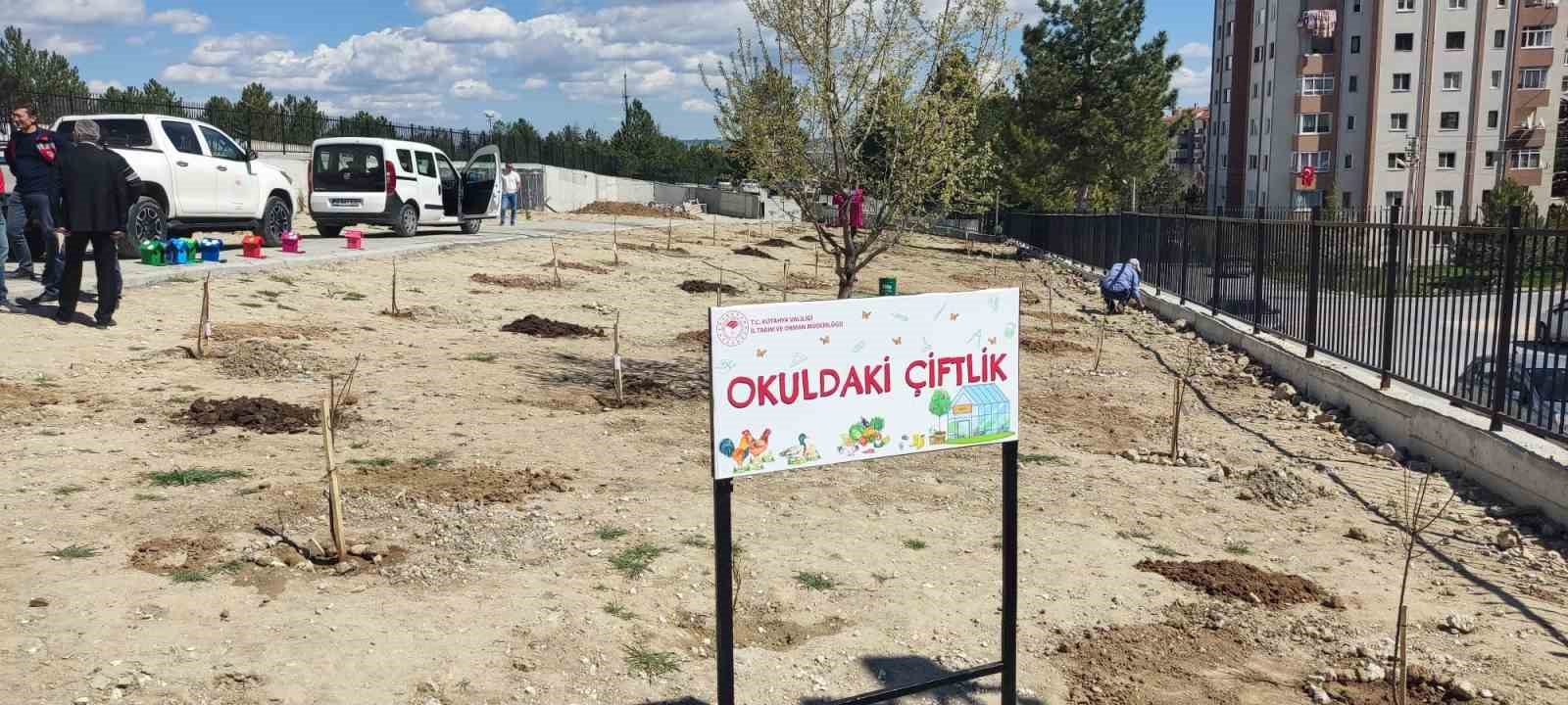 Kütahya’da “Okuldaki çiftlik” isimli proje