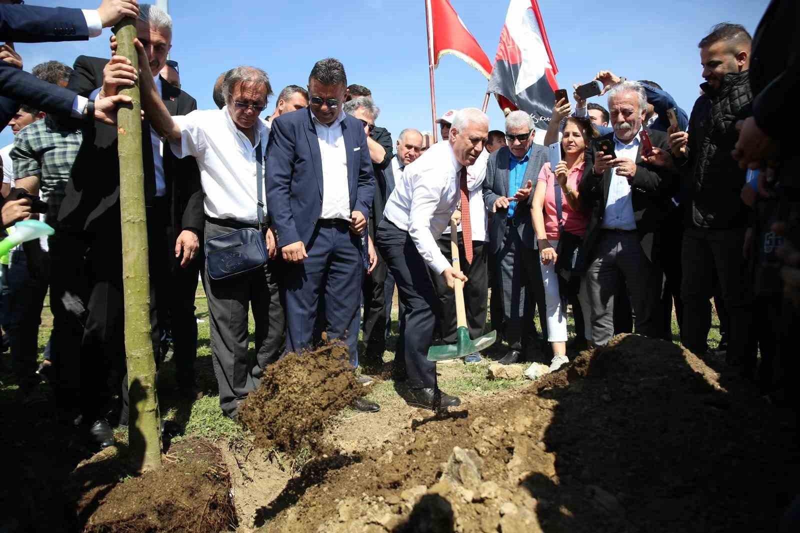 Başkan Bozbey, ’Yeniden Yeşil Bursa’ için ilk adımı attı
