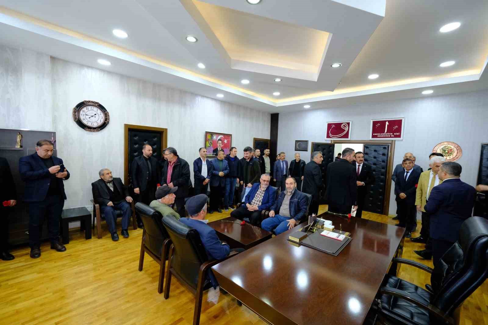 Başkan Yalçın vatandaşlar ile buluştu